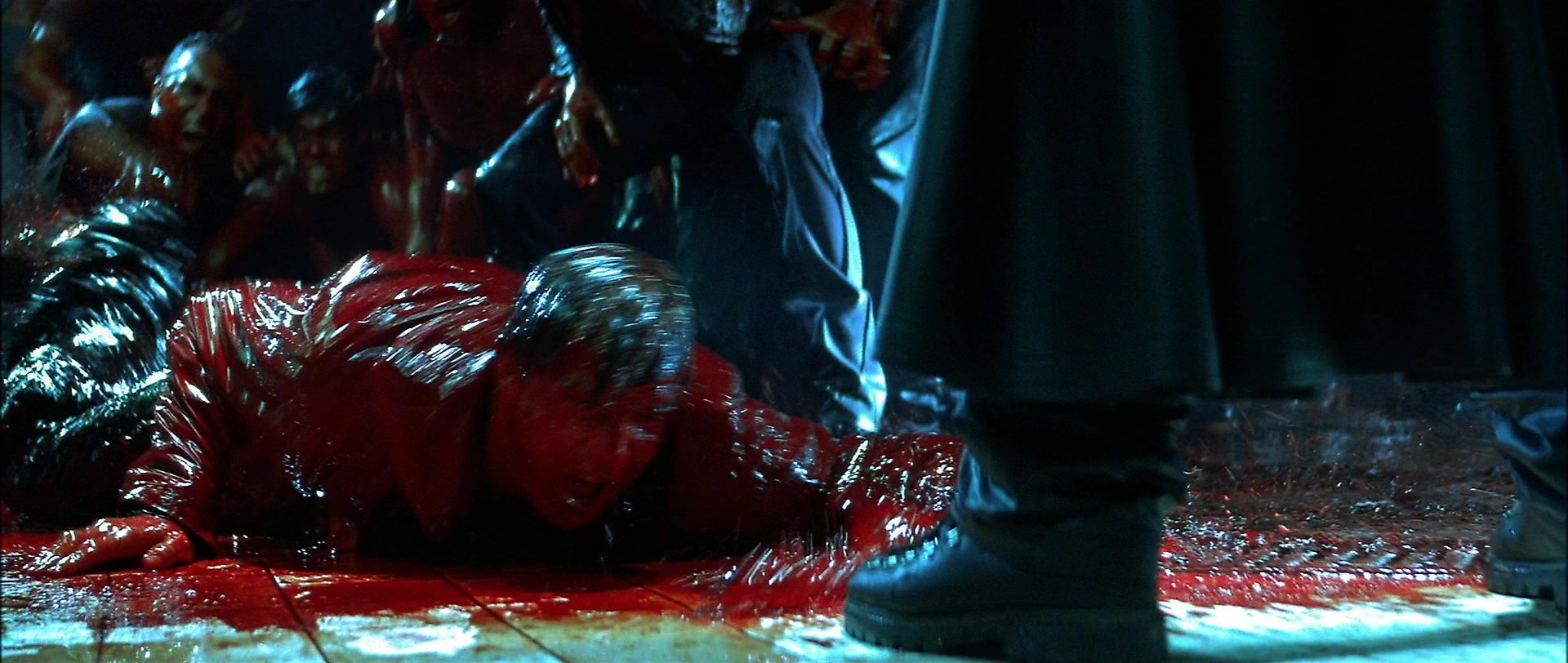 Blade (1998), wide, 2.36:1 — film still
