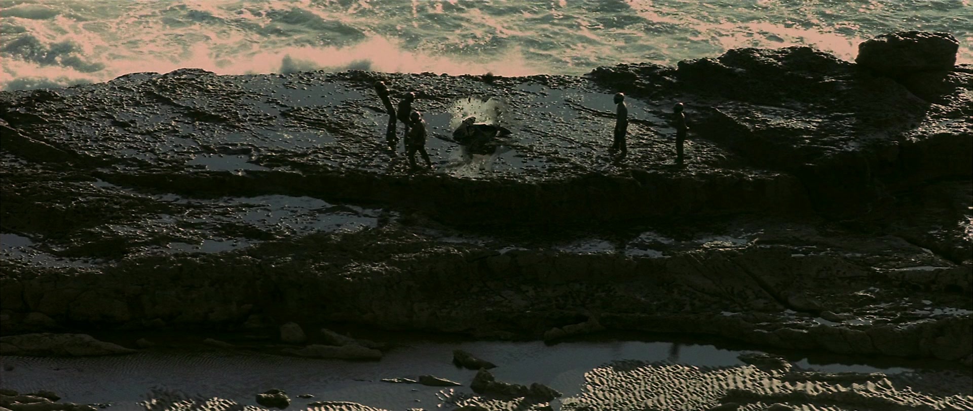Blade (1998), unknown, 2.36:1 — film still