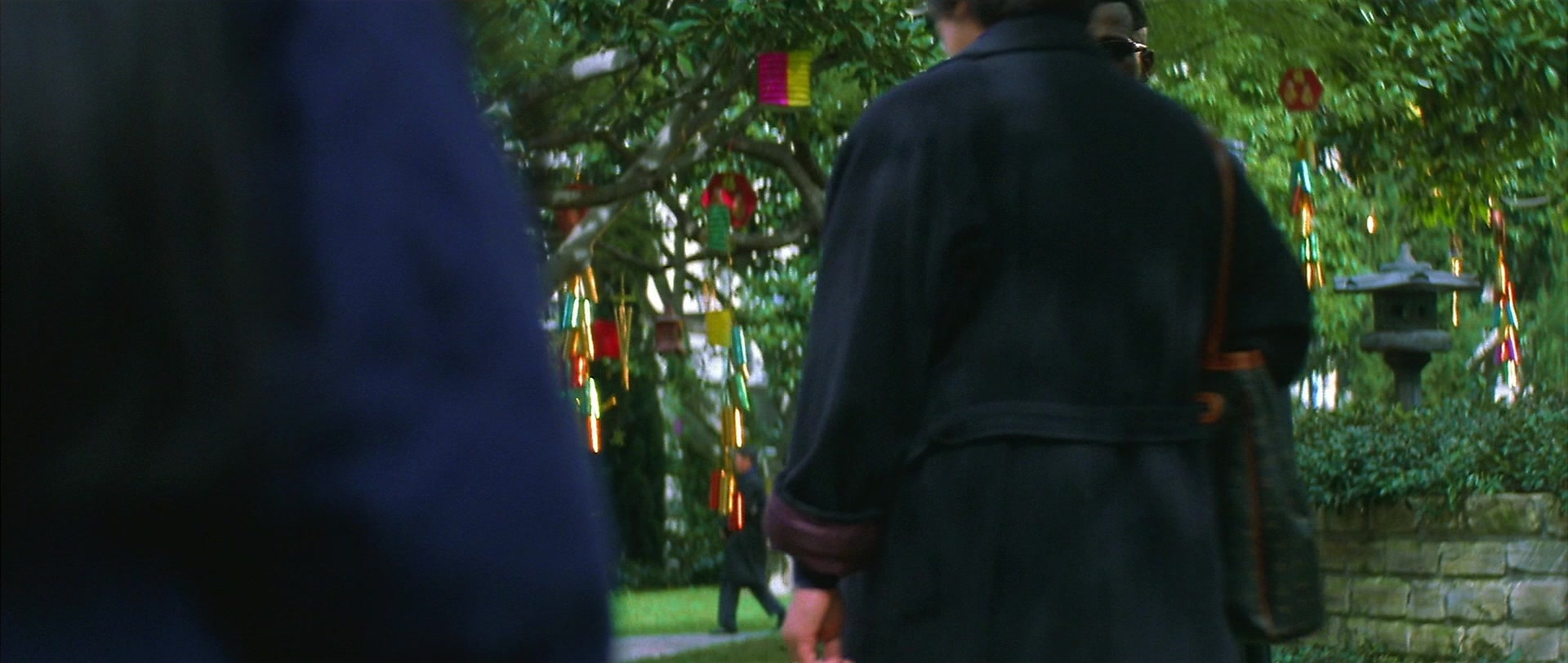 Blade (1998), wide, 2.36:1 — film still