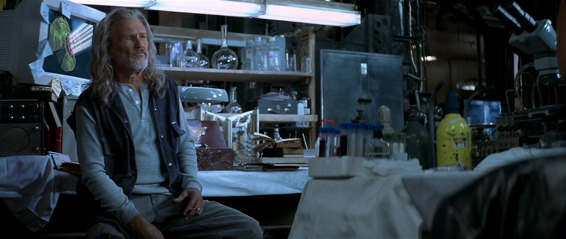 Blade (1998), wide, 2.36:1 — film still