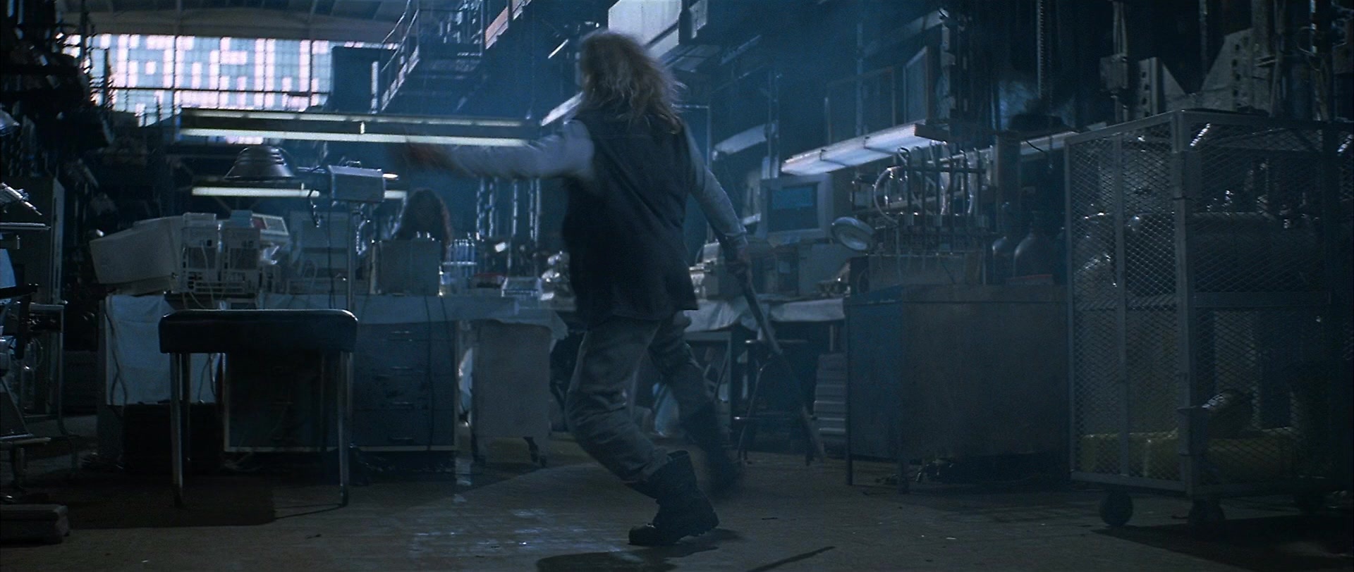 Blade (1998), wide, 2.36:1 — film still