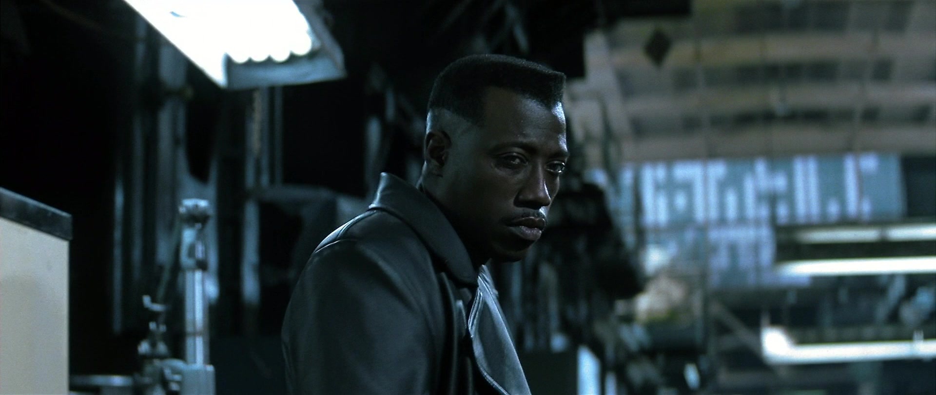 Blade (1998), unknown, 2.36:1 — film still