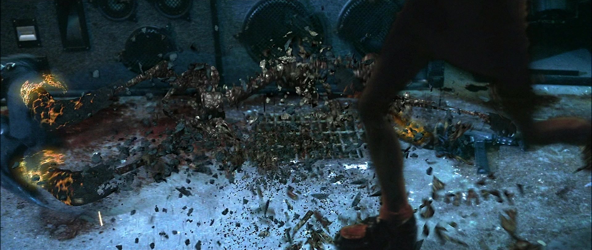 Blade (1998), wide, 2.36:1 — film still