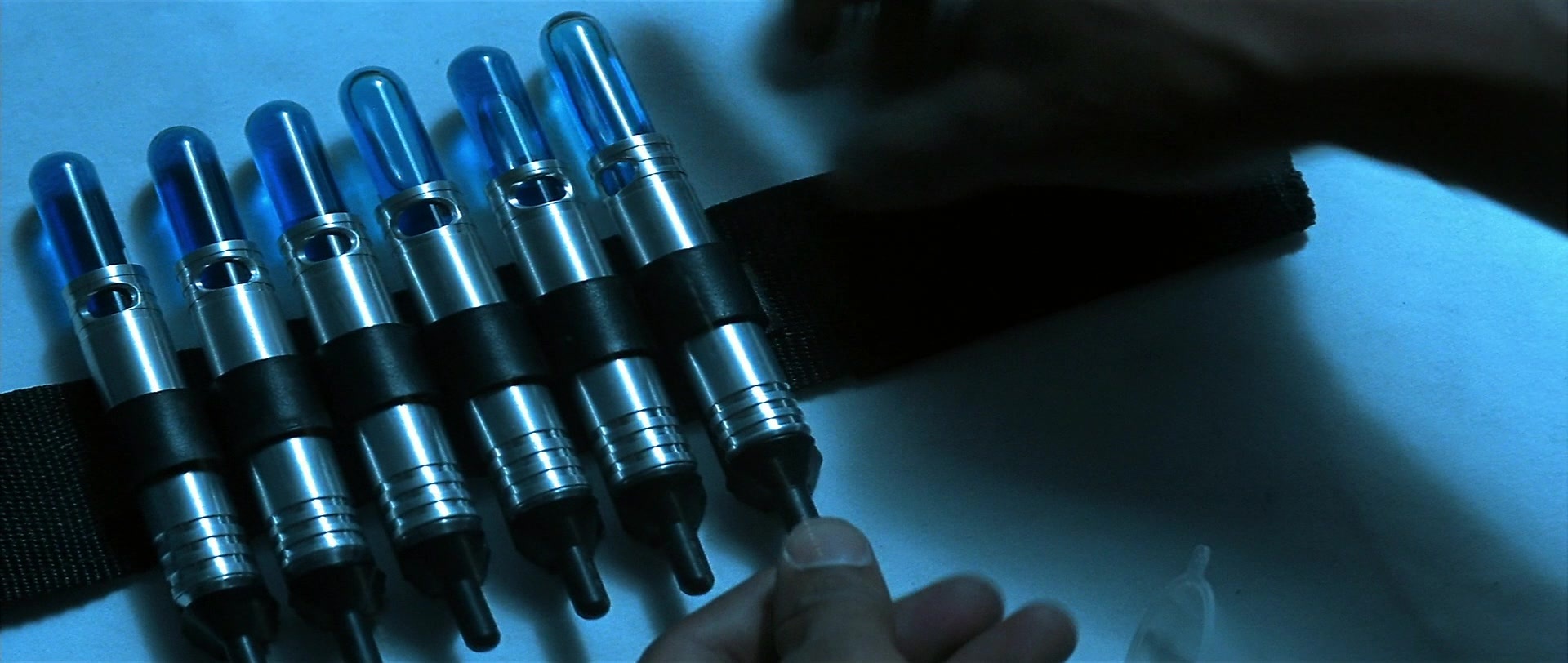 Blade (1998), wide, 2.36:1 — film still