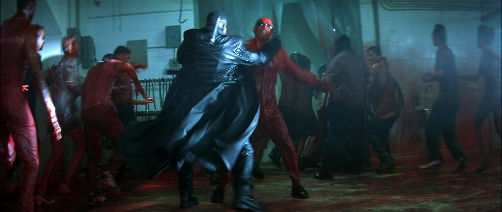 Blade (1998), wide, 2.36:1 — film still