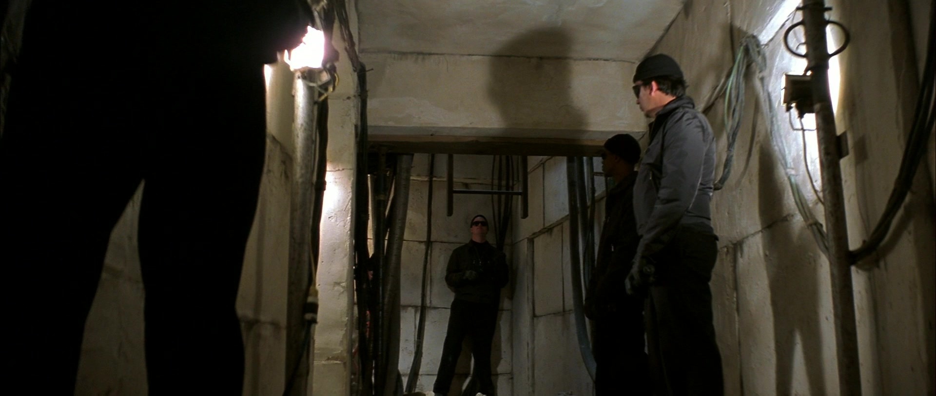 Blade (1998), wide, 2.36:1 — film still