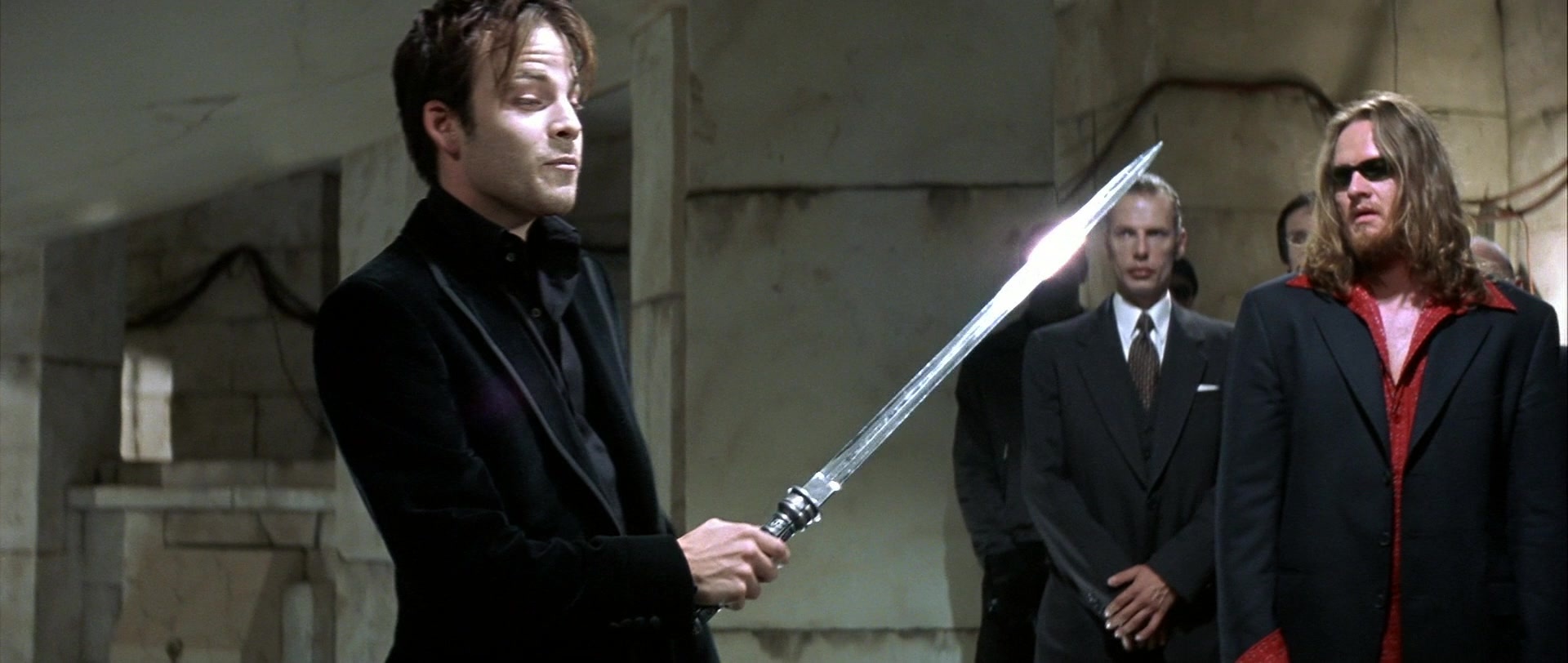Blade (1998), wide, 2.36:1 — film still