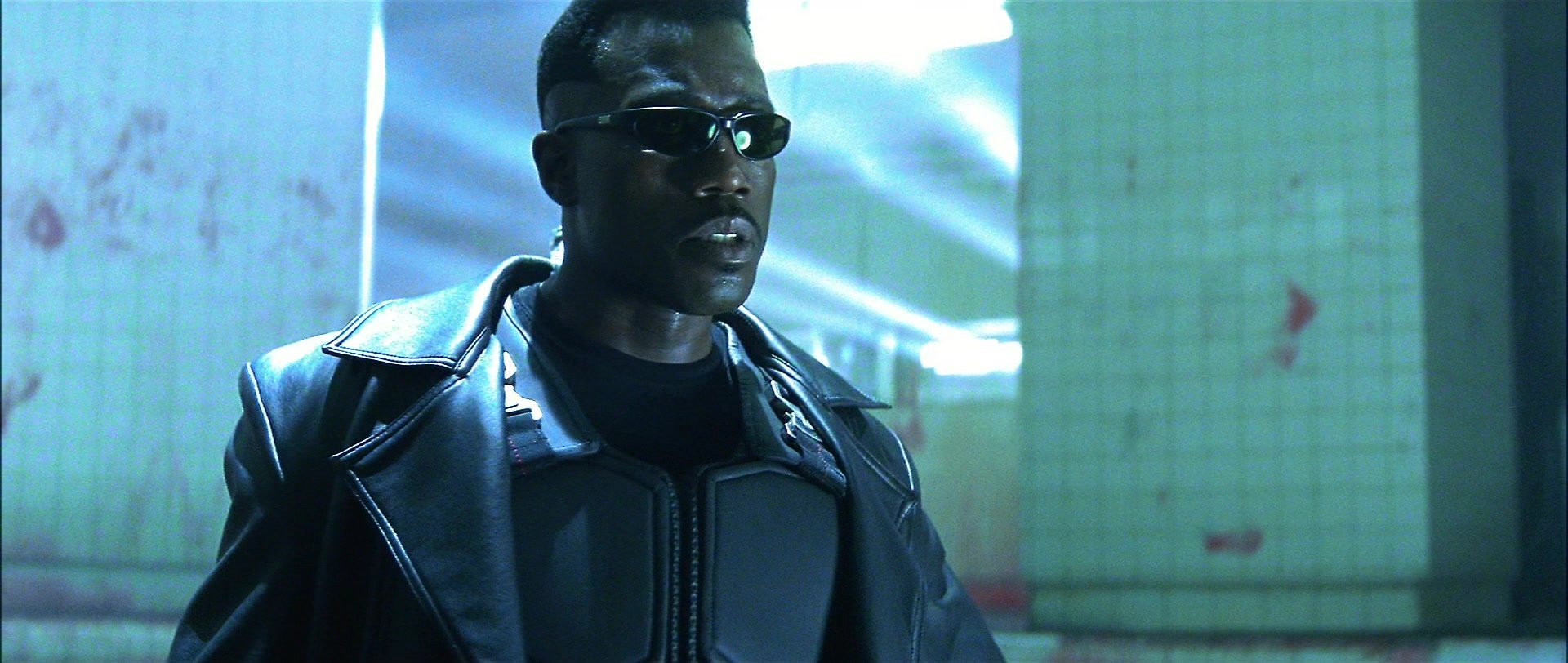 Blade (1998), wide, 2.36:1 — film still