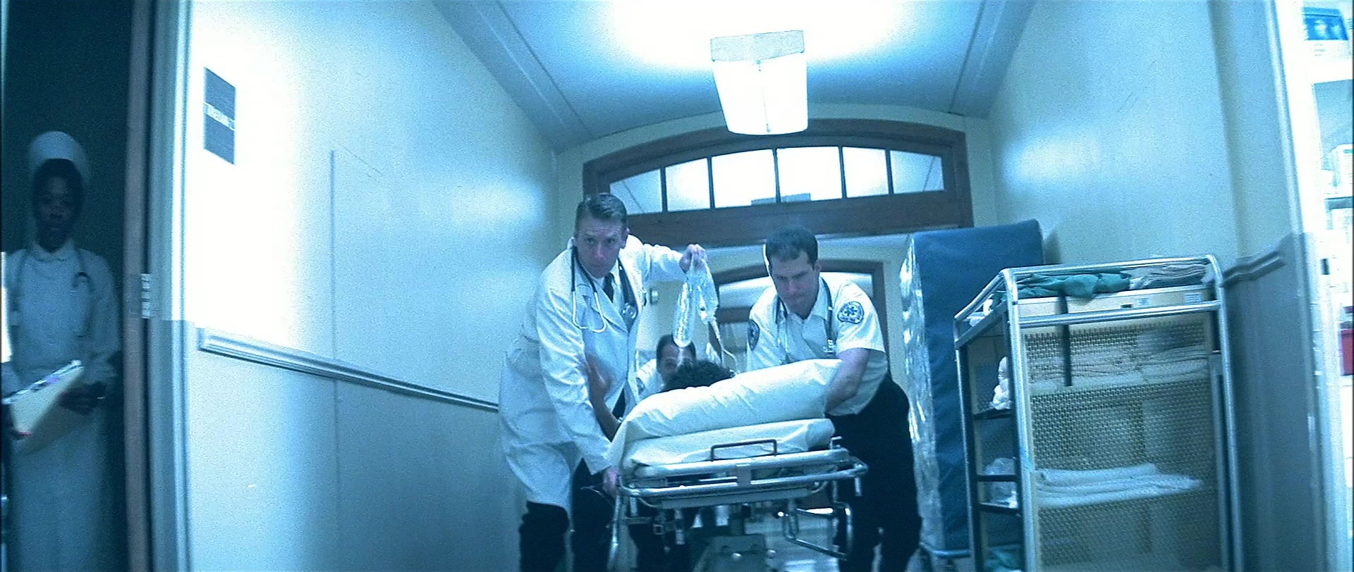 Blade (1998), wide, 2.36:1 — film still