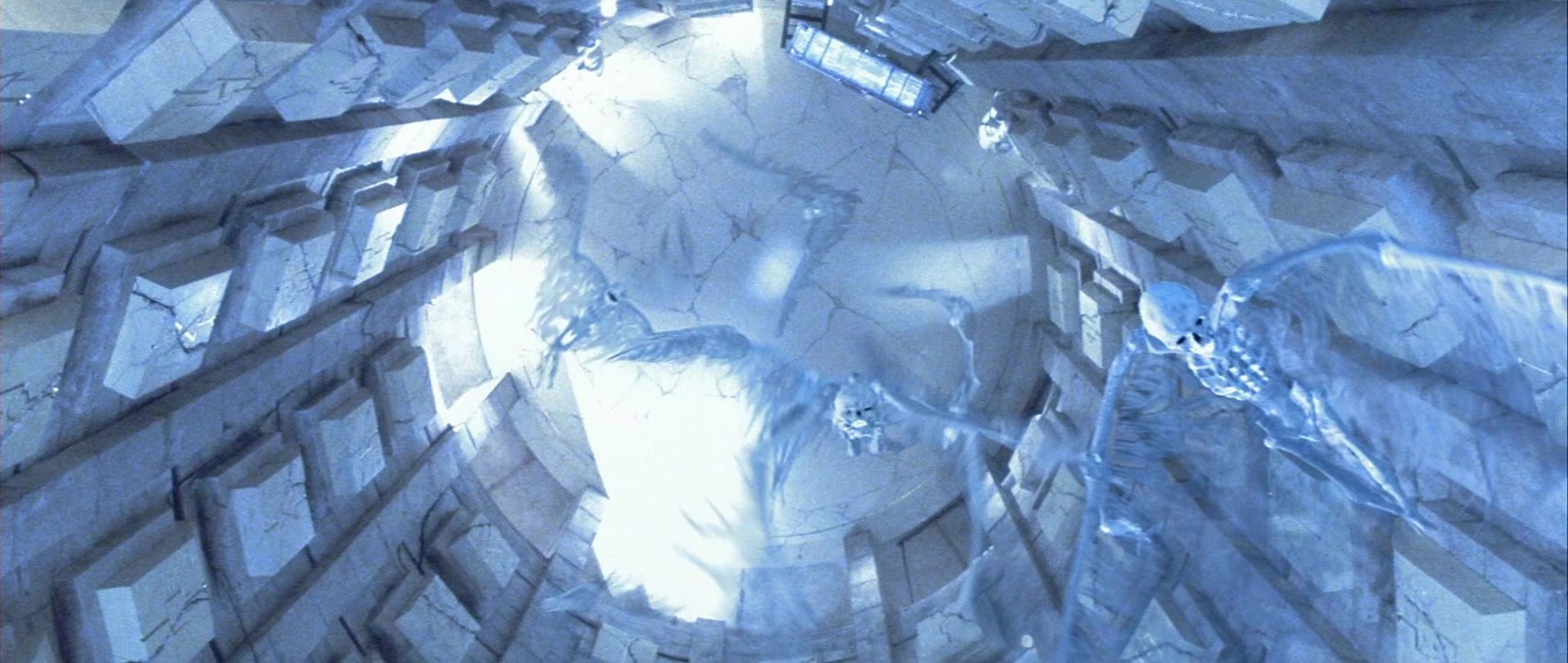 Blade (1998), wide, 2.36:1 — film still