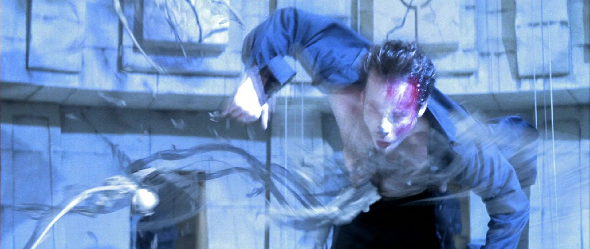 Blade (1998), wide, 2.36:1 — film still