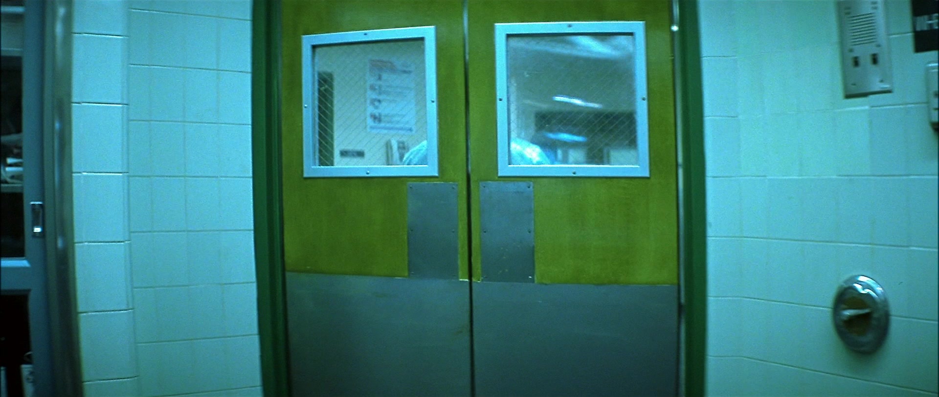 Blade (1998), unknown, 2.36:1 — film still