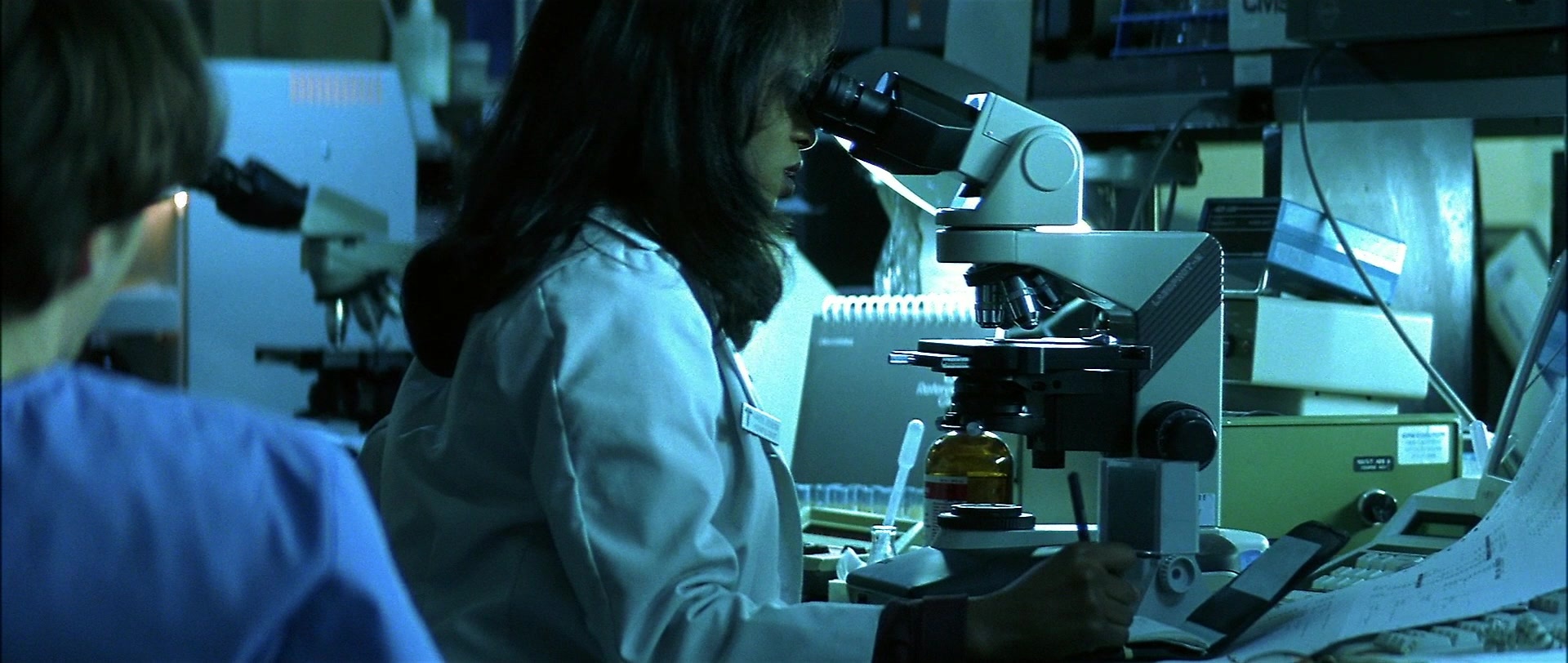 Blade (1998), wide, 2.36:1 — film still