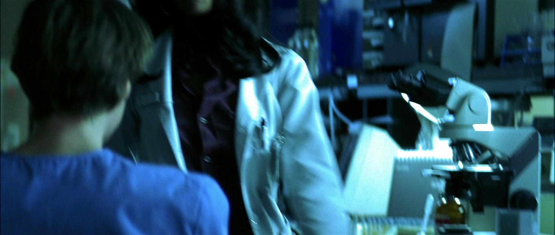 Blade (1998), wide, 2.36:1 — film still