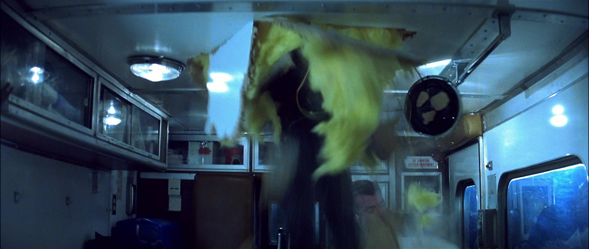 Blade (1998), wide, 2.36:1 — film still