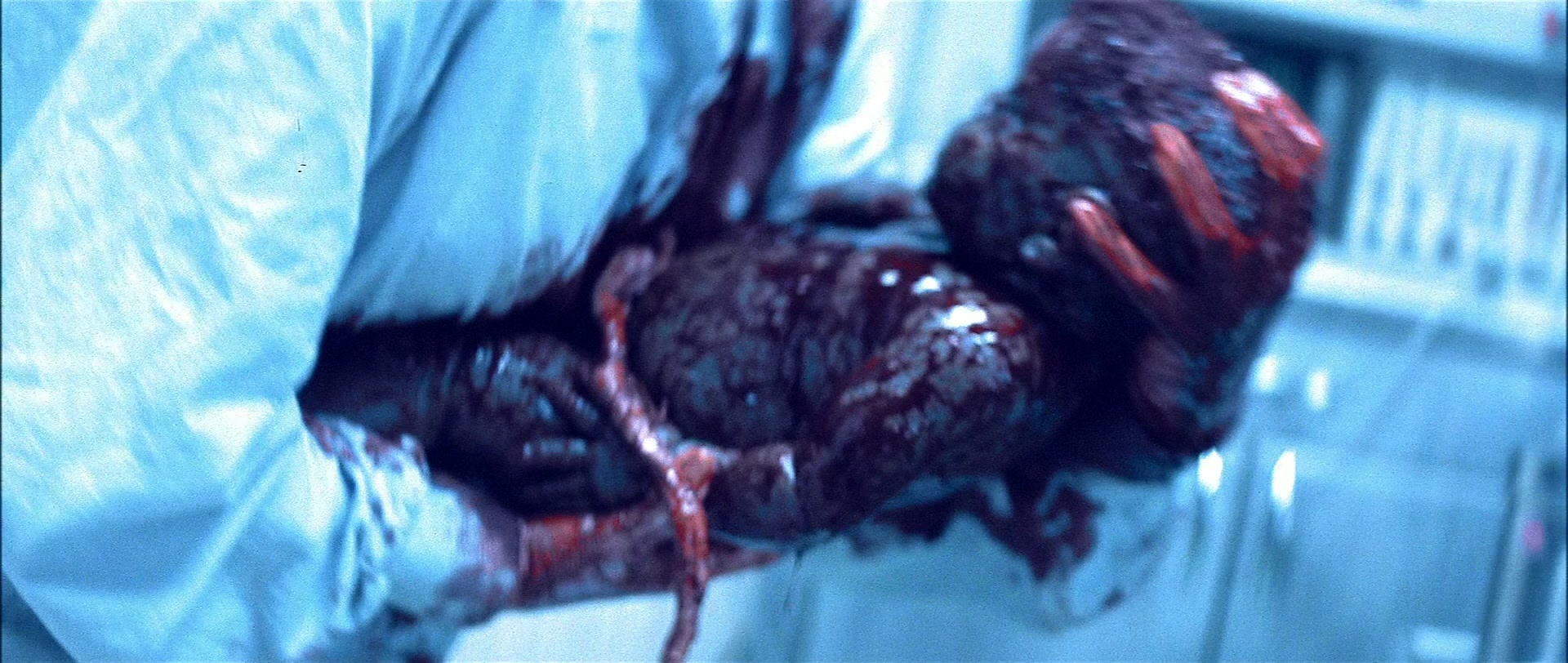 Blade (1998), wide, 2.36:1 — film still