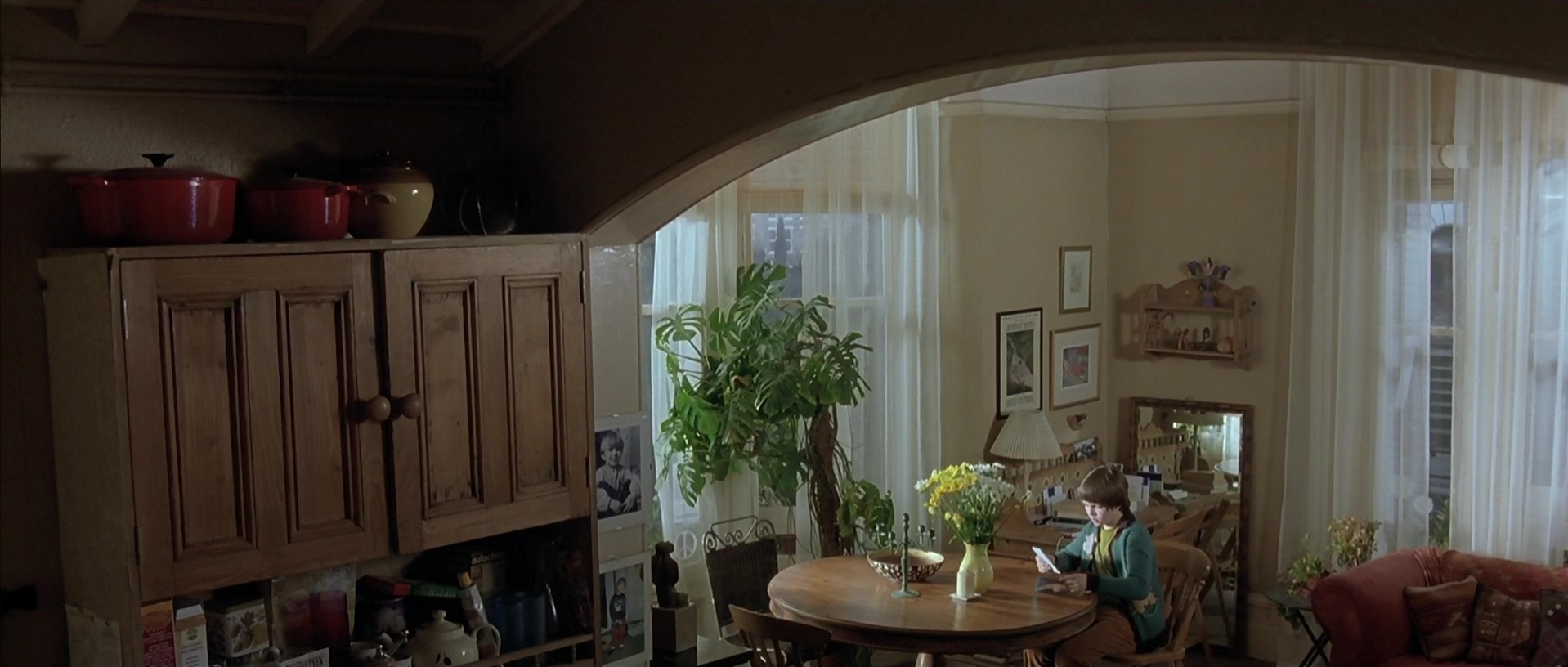 About a Boy (2002), wide, 2.35:1 — film still