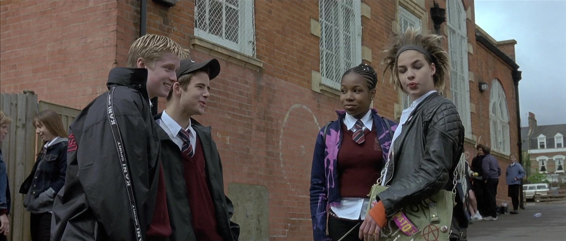 About a Boy (2002), wide, 2.35:1 — film still