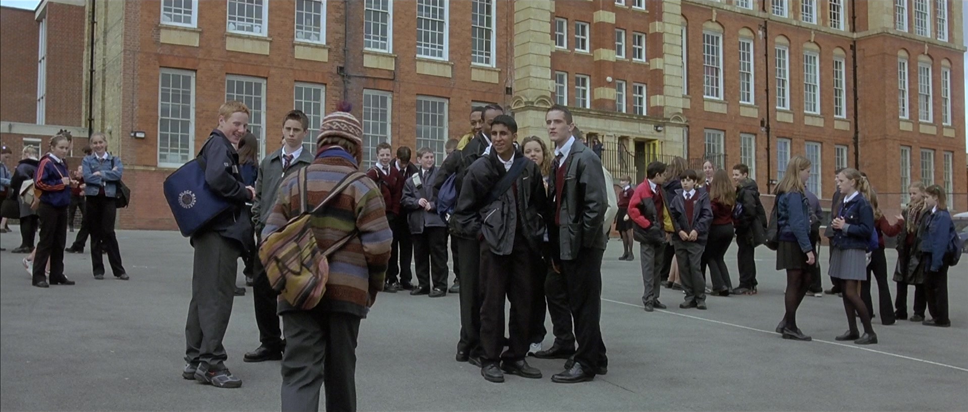 About a Boy (2002), wide, 2.35:1 — film still
