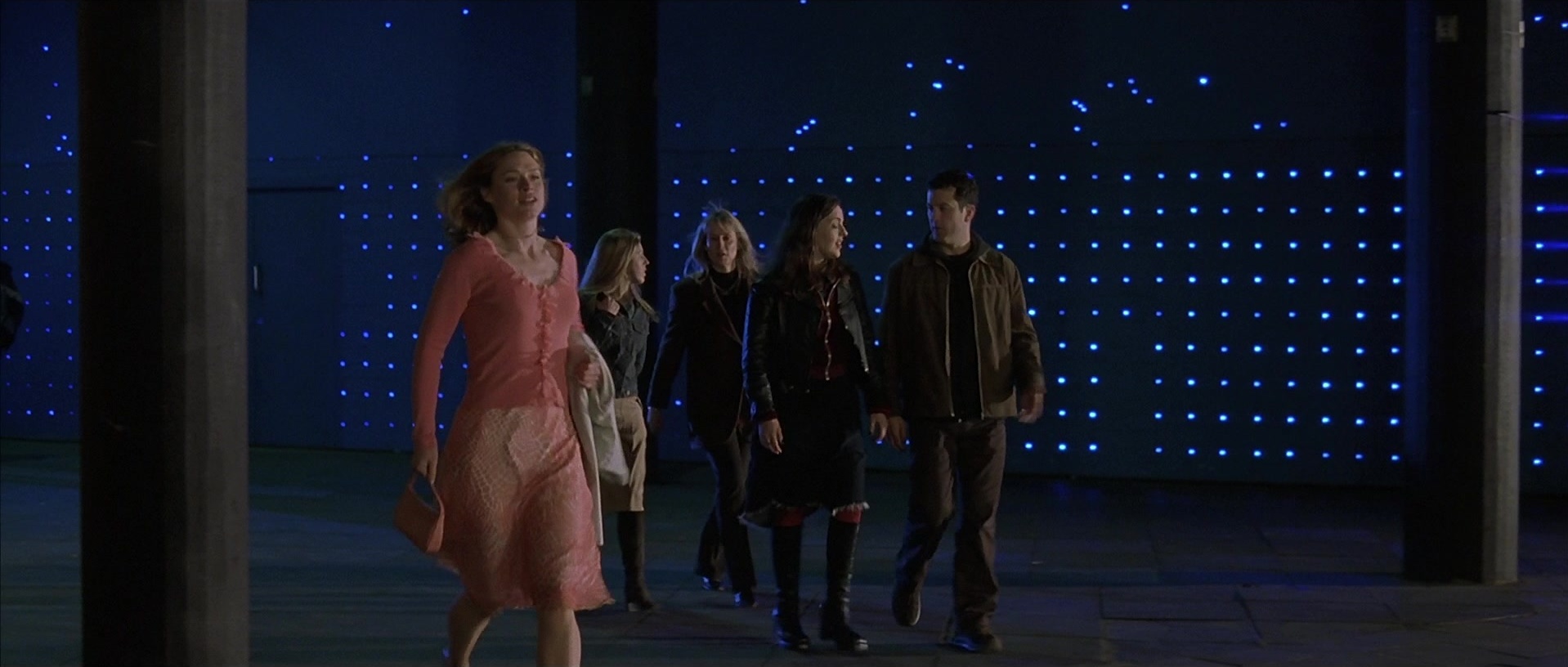 About a Boy (2002), wide, 2.35:1 — film still
