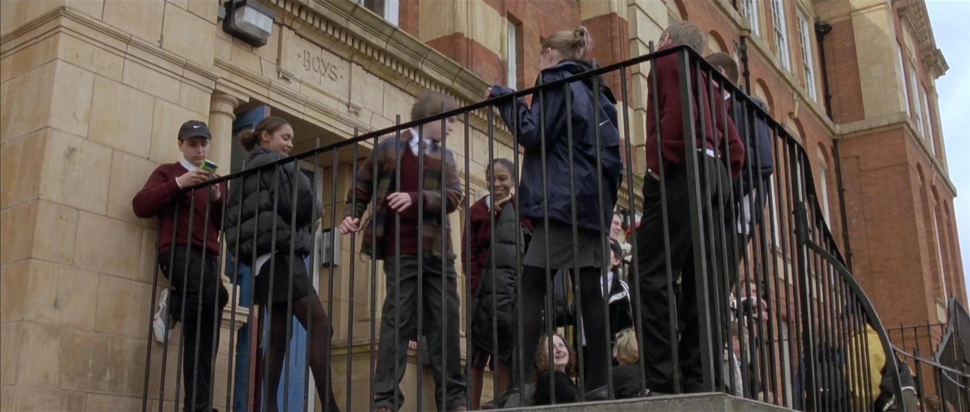 About a Boy (2002), wide, 2.35:1 — film still