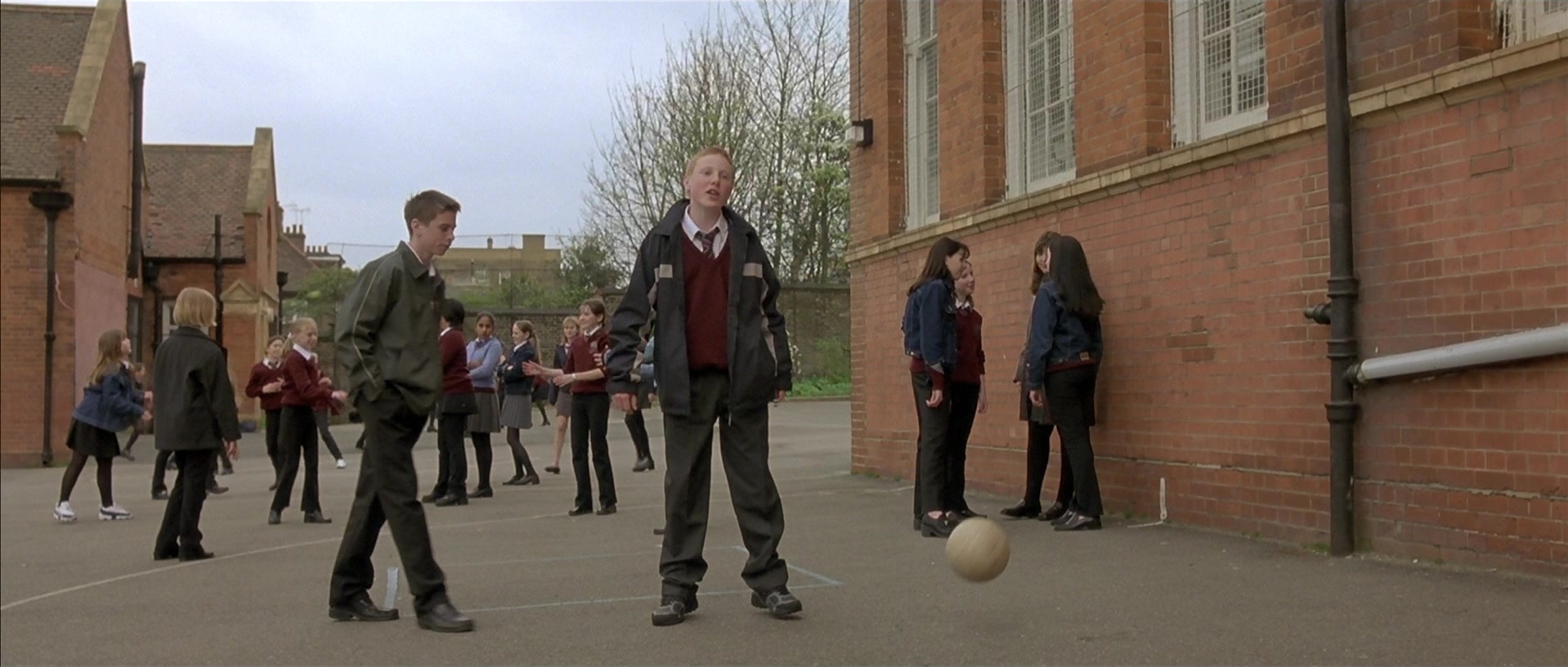 About a Boy (2002), wide, 2.35:1 — film still