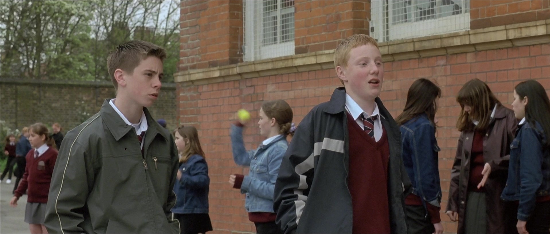 About a Boy (2002), wide, 2.35:1 — film still