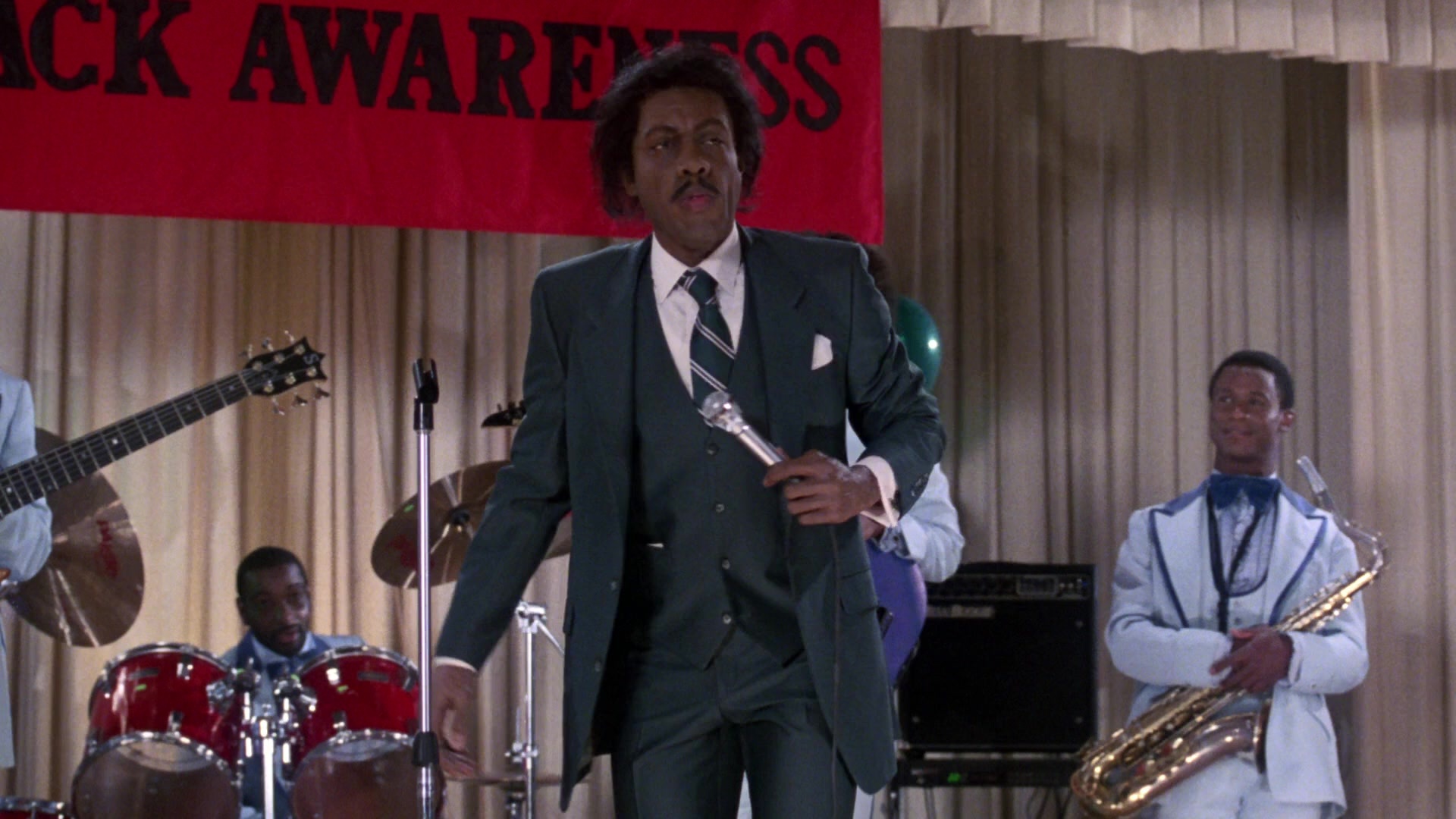 Coming to America (1988), wide, 1.78:1 — film still