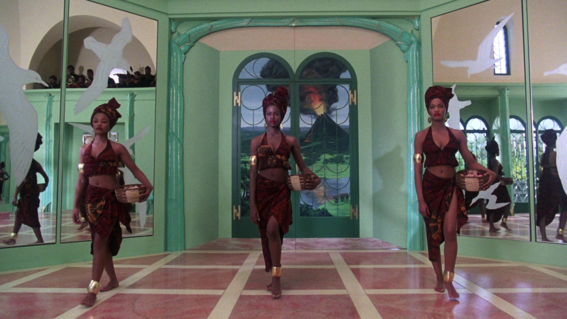 Coming to America (1988), wide, 1.78:1 — film still
