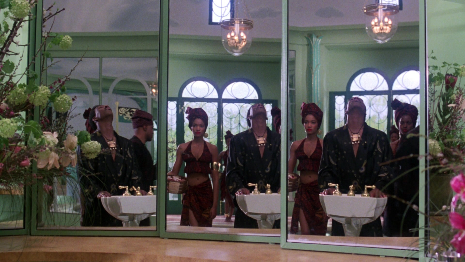 Coming to America (1988), wide, 1.78:1 — film still