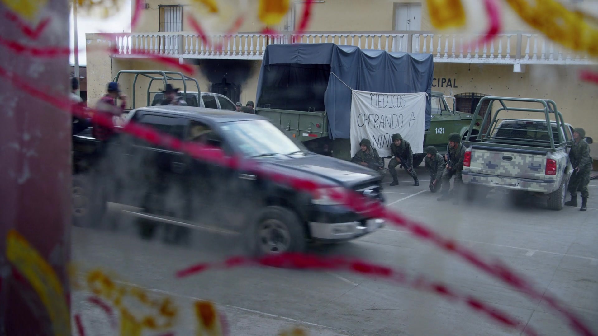 Noche de Fuego (2021), wide, 1.78:1 — film still