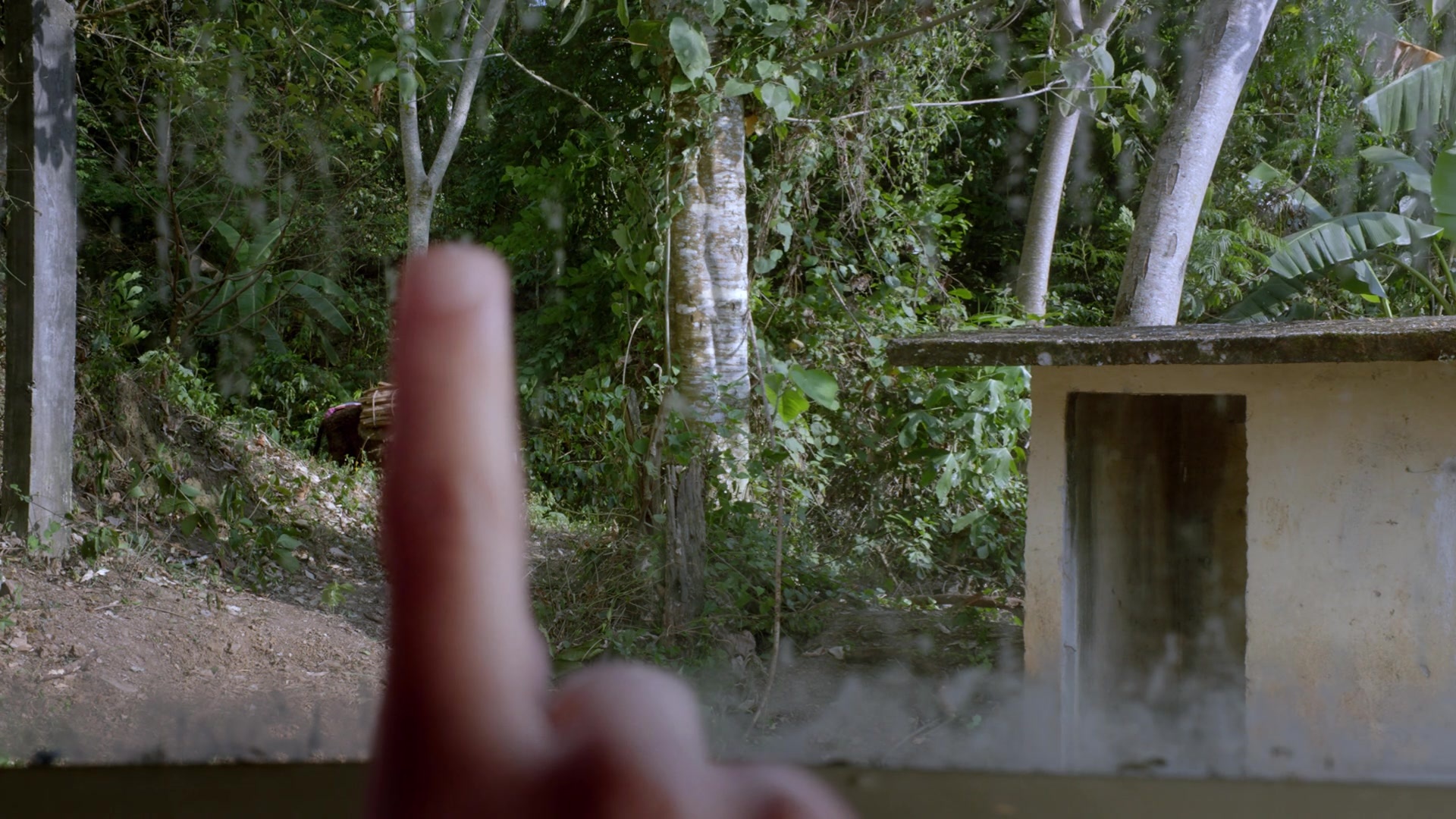 Noche de Fuego (2021), wide, 1.78:1 — film still