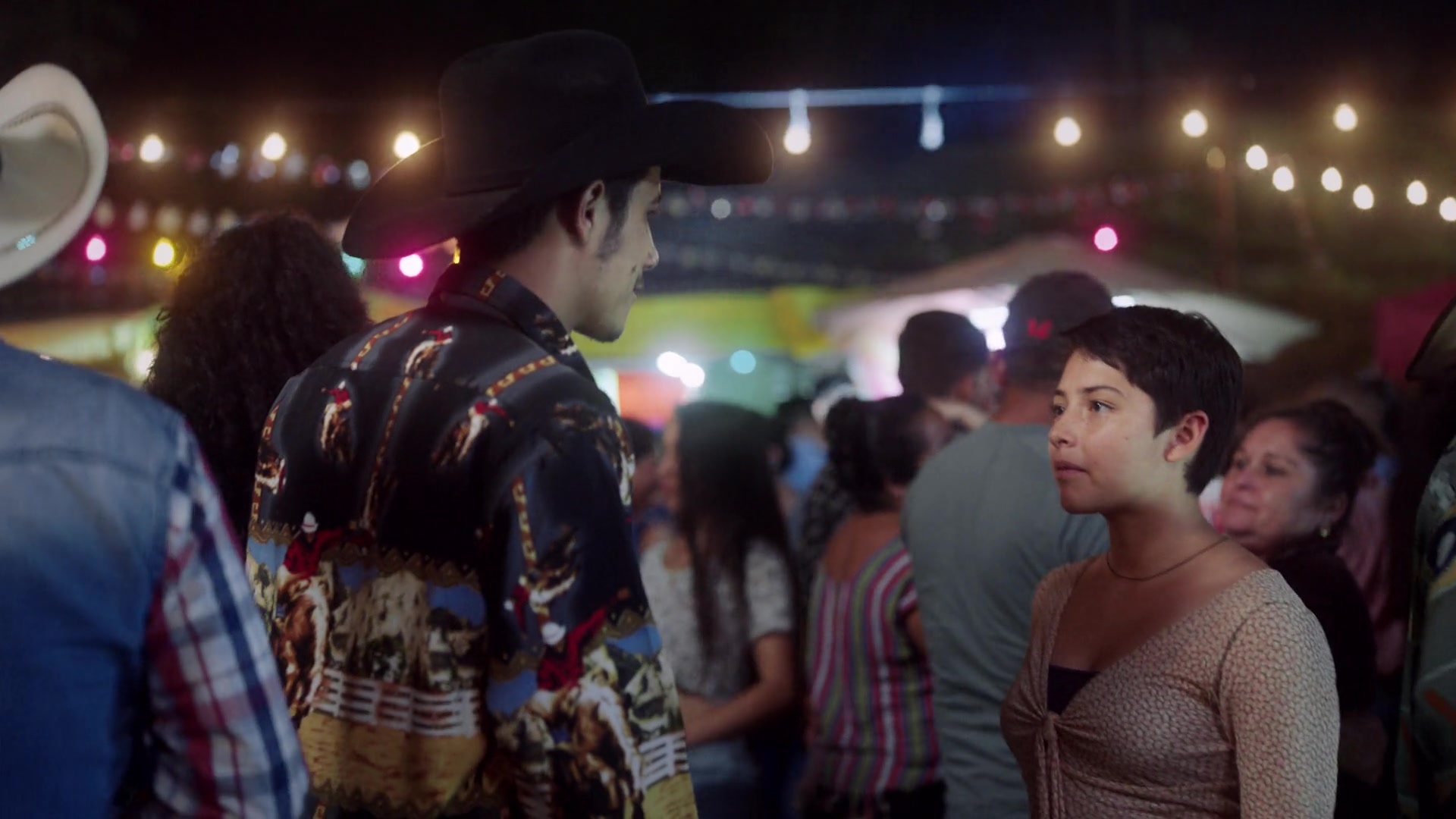 Noche de Fuego (2021), wide, 1.78:1 — film still
