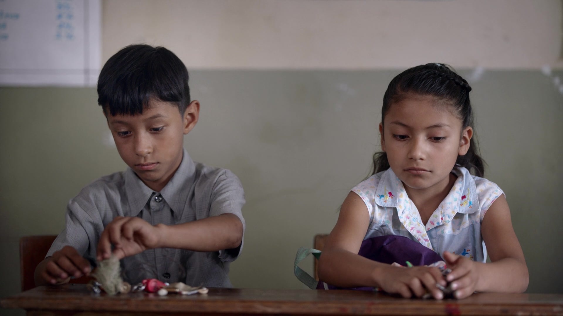 Noche de Fuego (2021), wide, 1.78:1 — film still