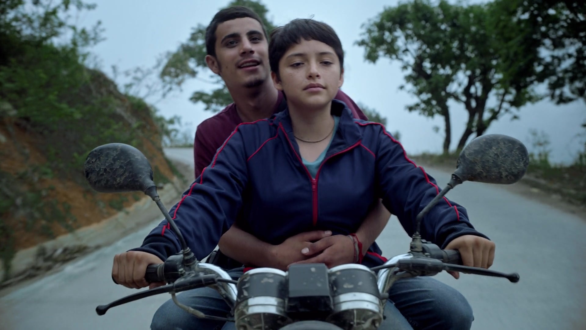 Noche de Fuego (2021), wide, 1.78:1 — film still