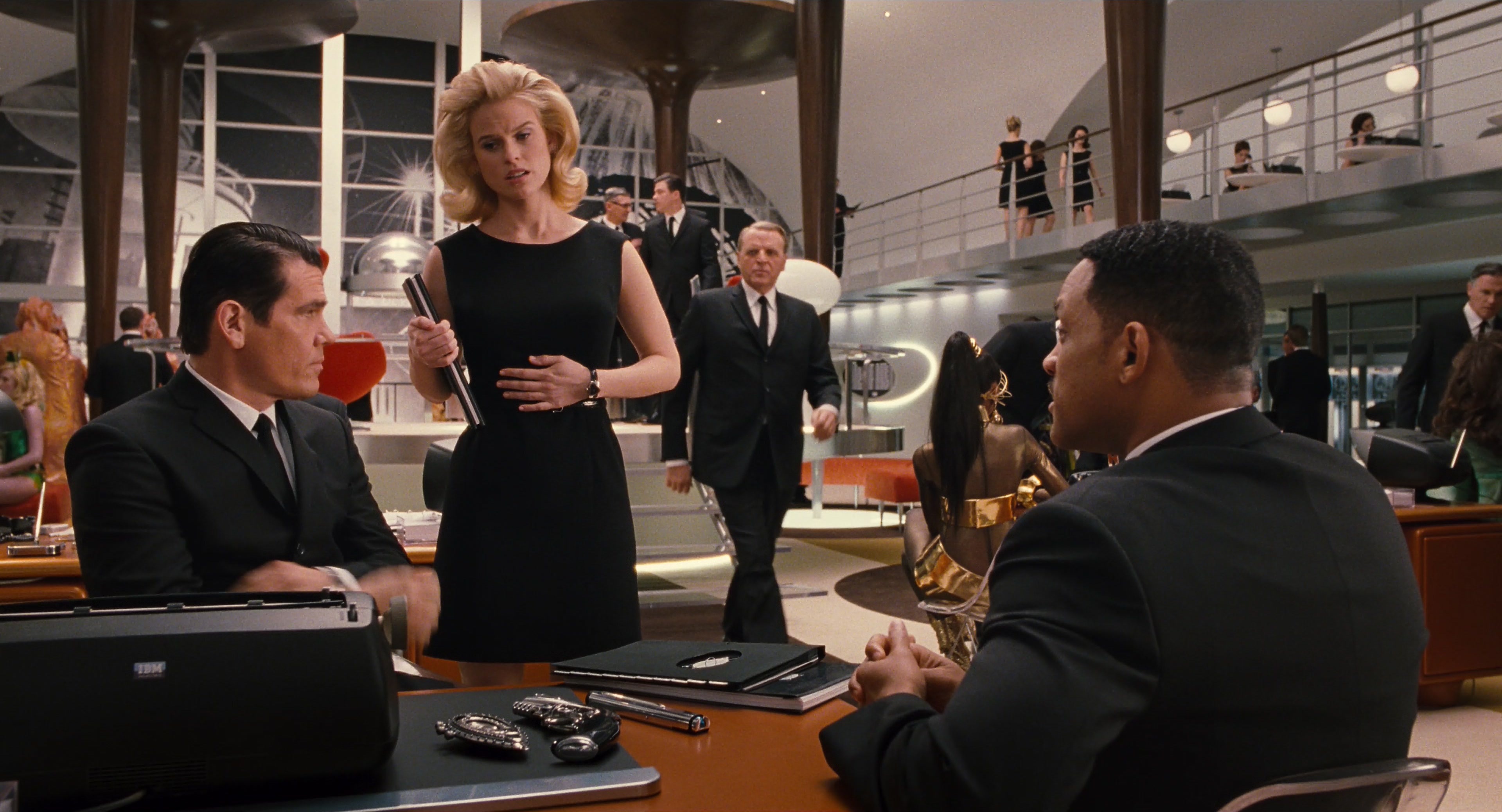 Men in Black 3 (2012), wide, 1.85:1 — film still