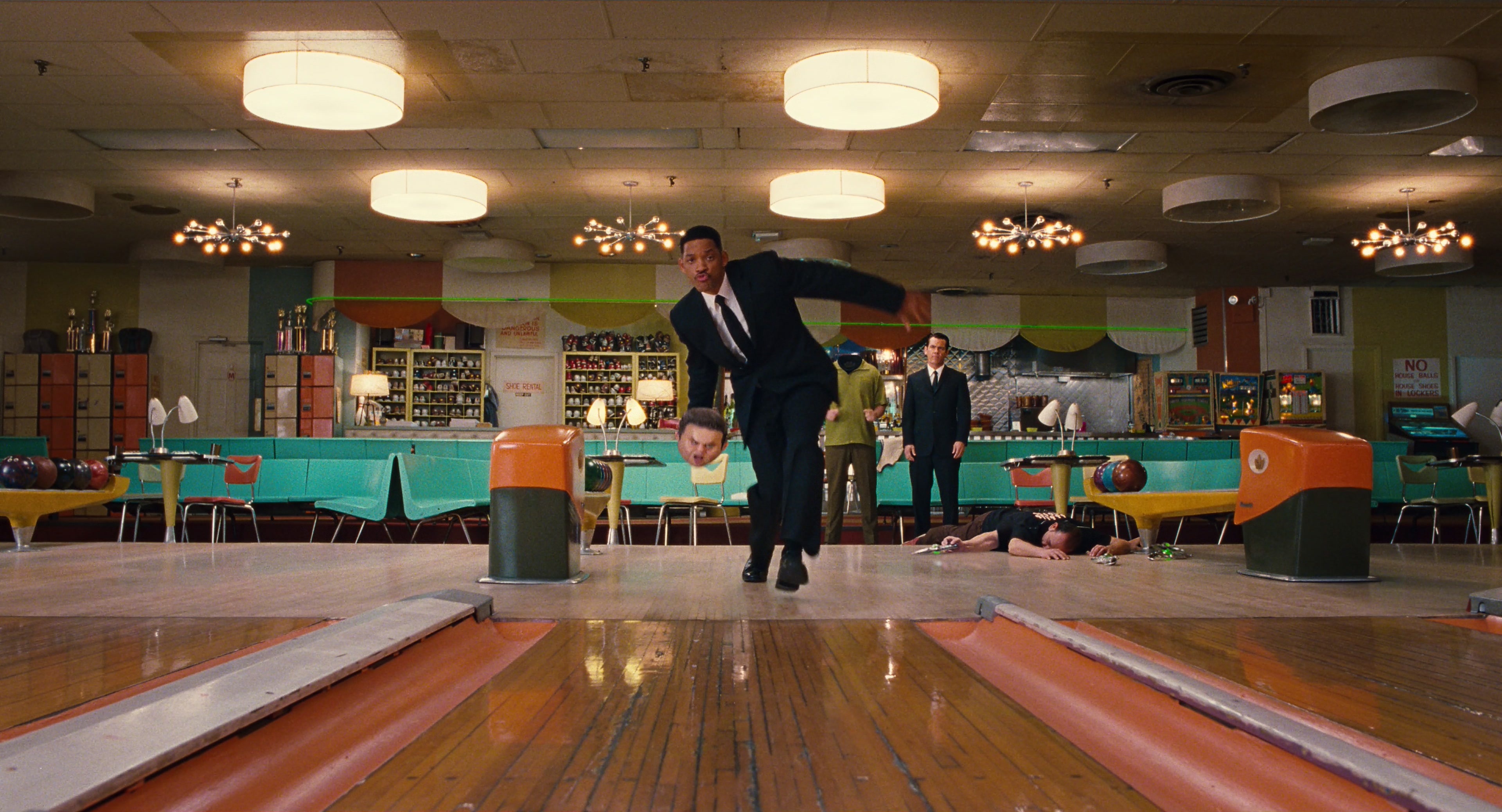 Men in Black 3 (2012), wide, 1.85:1 — film still