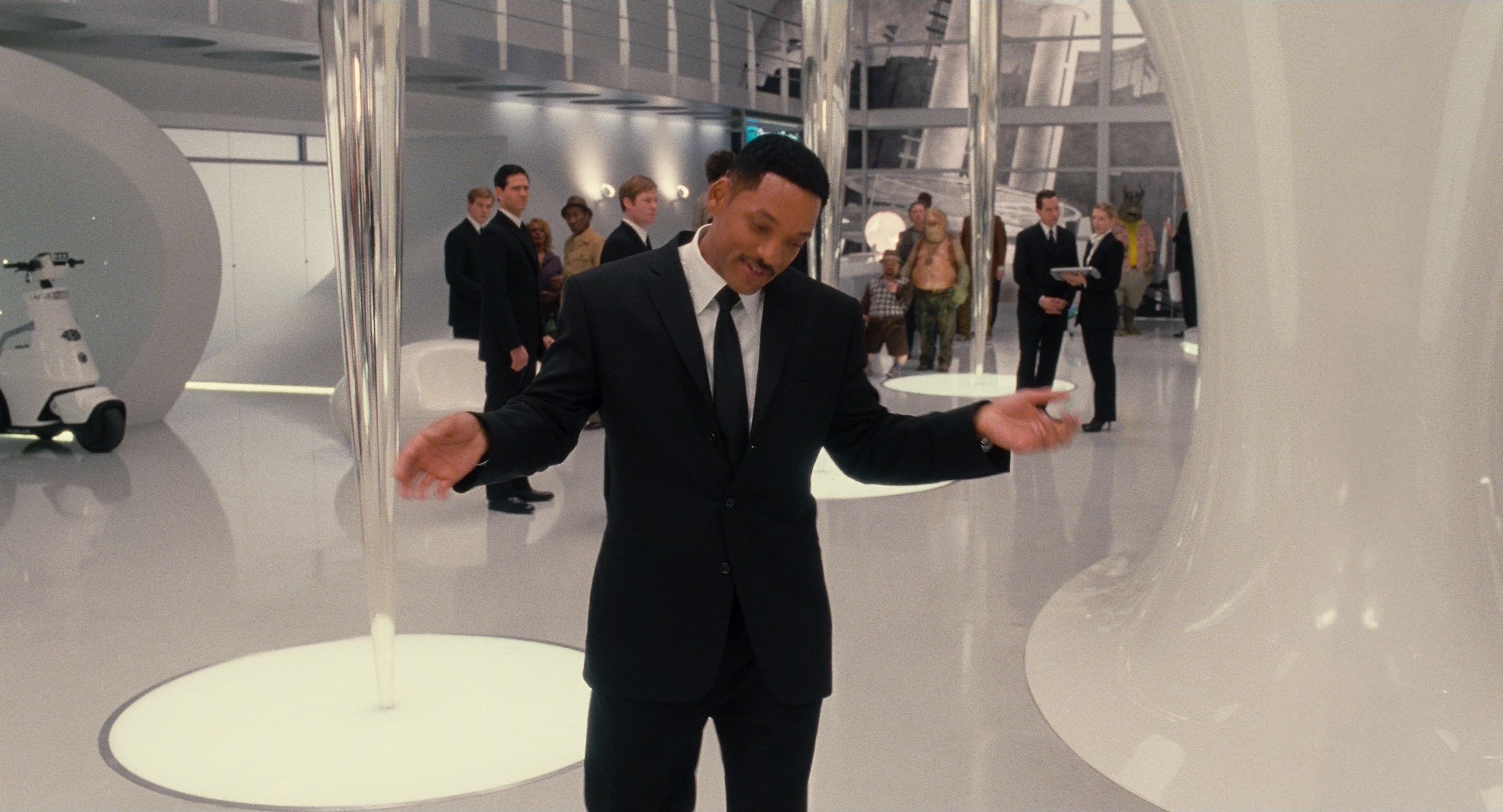 Men in Black 3 (2012), wide, 1.85:1 — film still