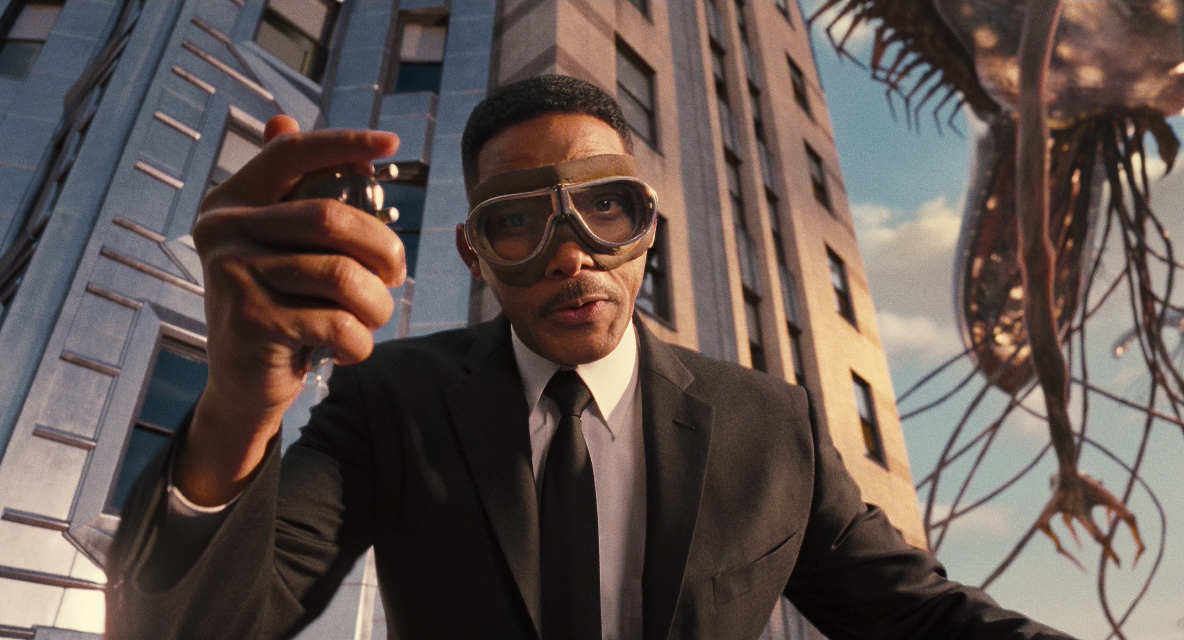 Men in Black 3 (2012), wide, 1.85:1 — film still