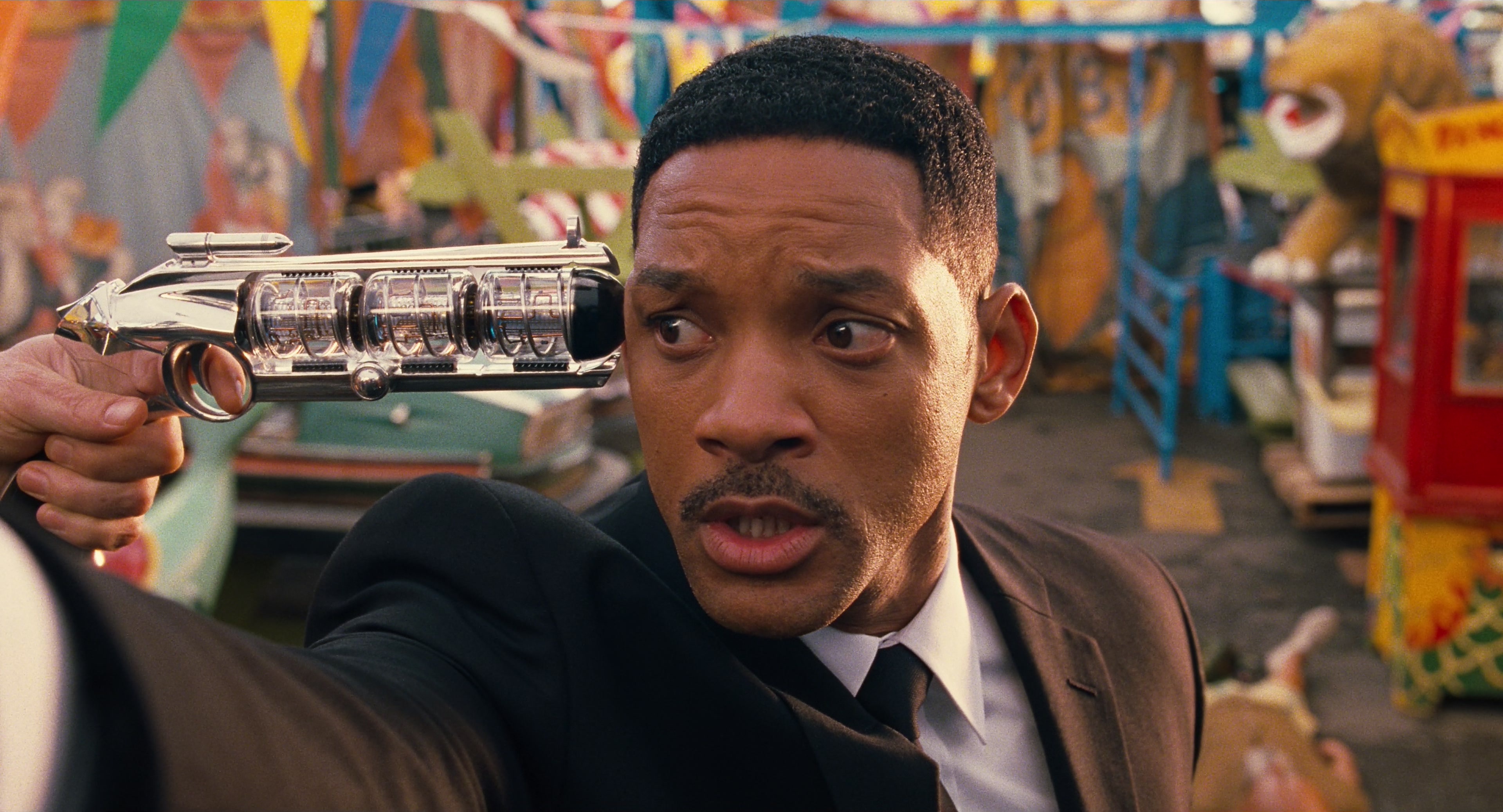 Men in Black 3 (2012), close, 1.85:1 — film still
