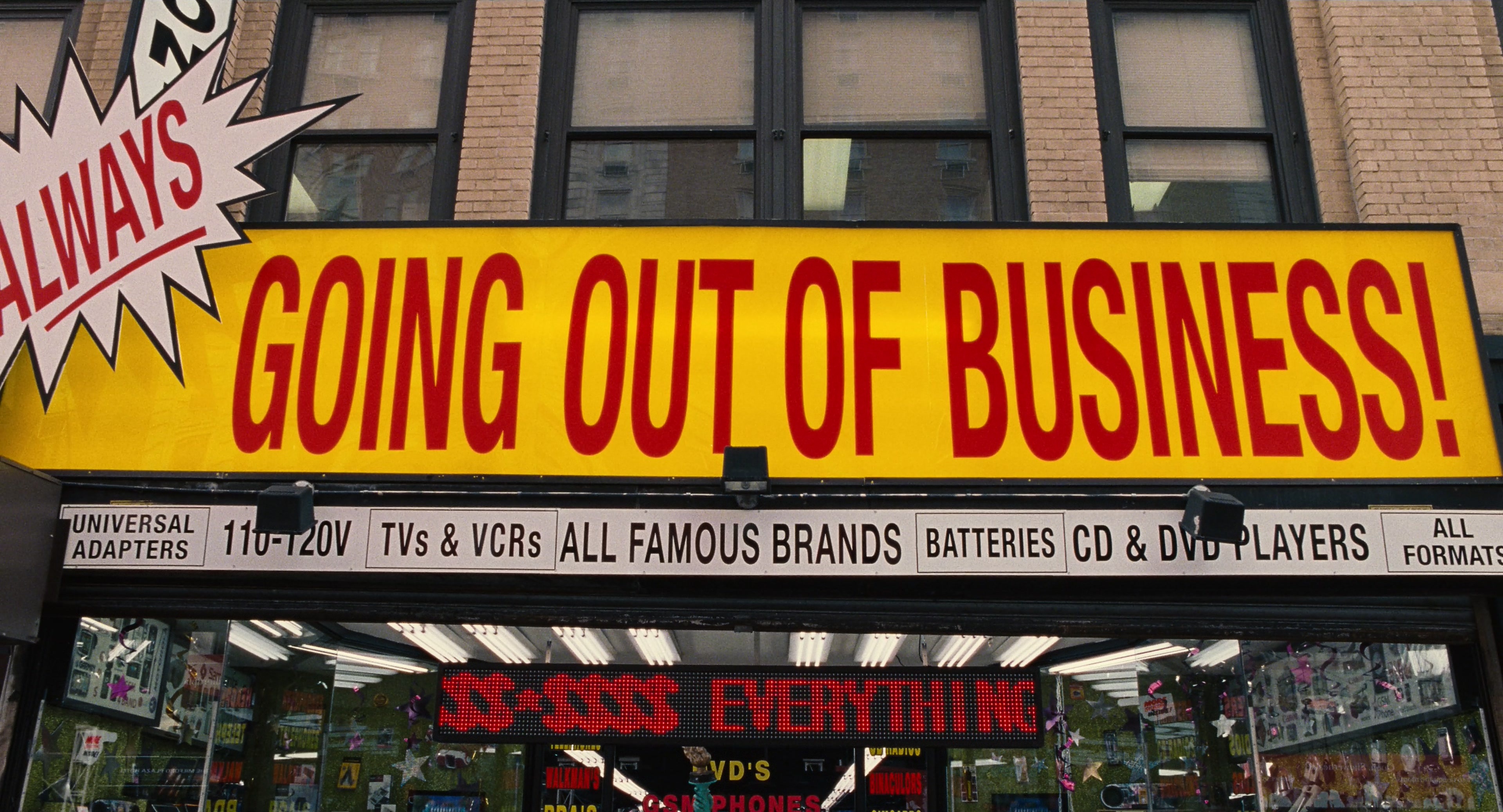 Men in Black 3 (2012), wide, 1.85:1 — film still