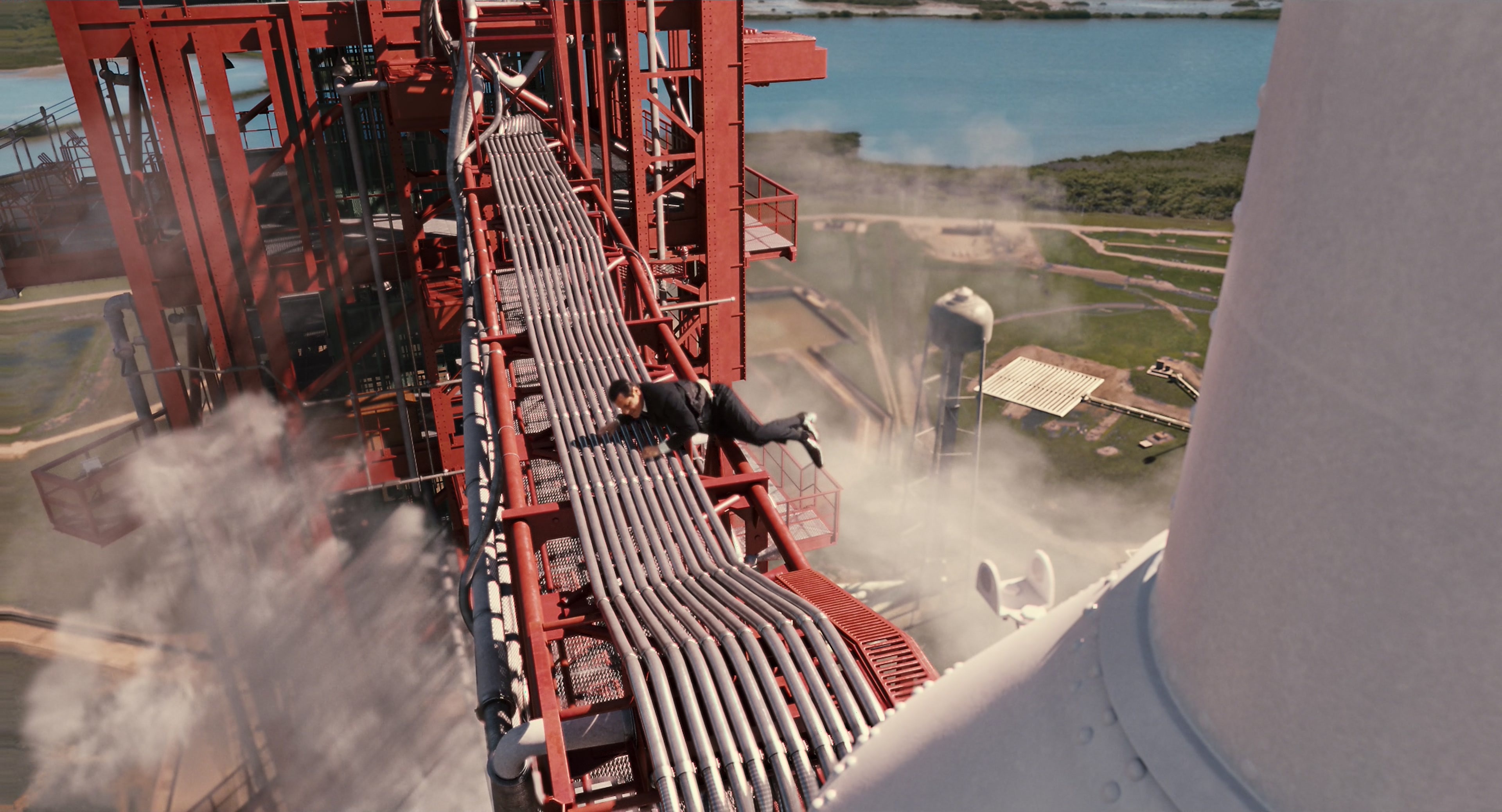 Men in Black 3 (2012), wide, 1.85:1 — film still