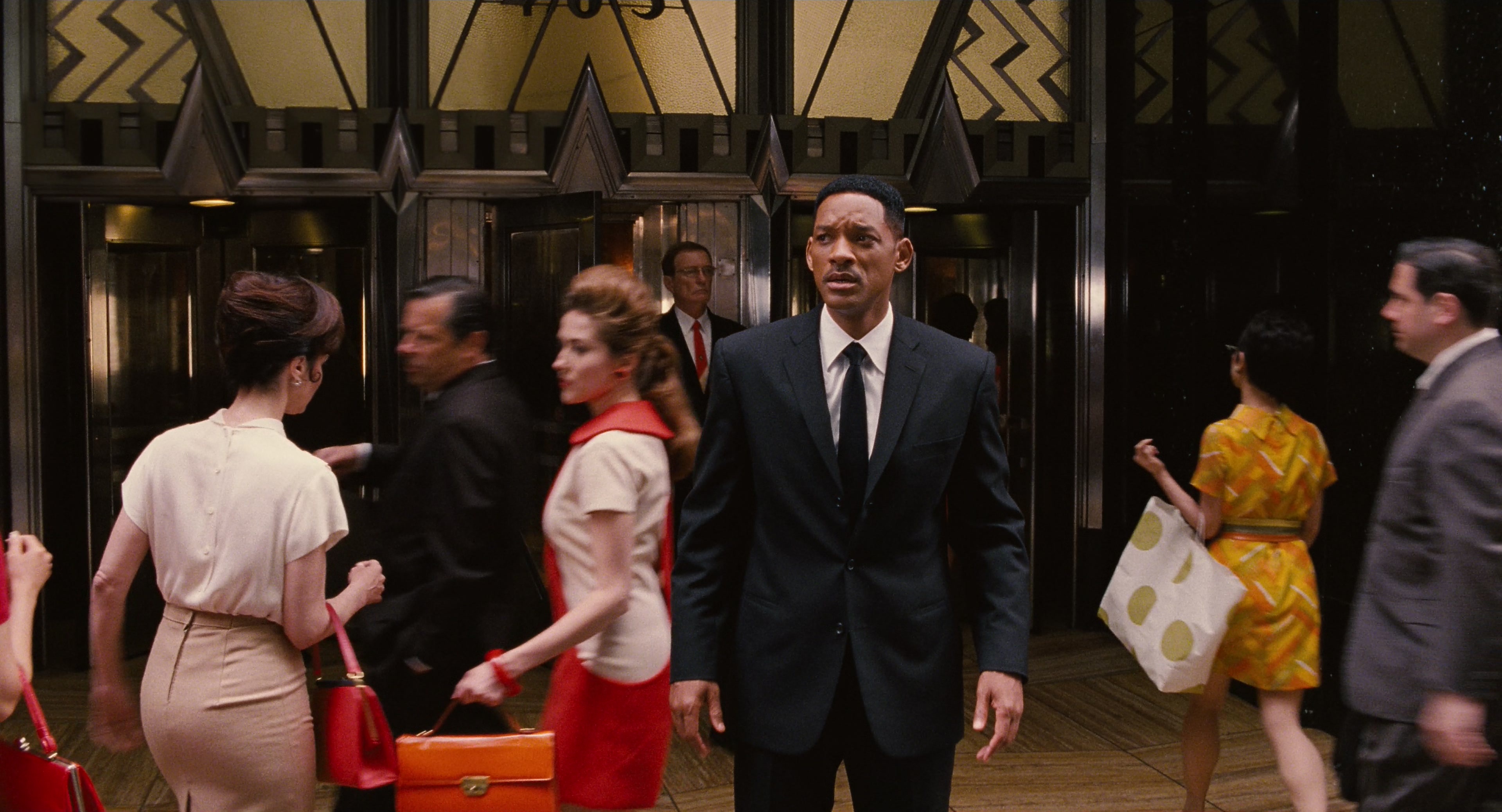 Men in Black 3 (2012), wide, 1.85:1 — film still