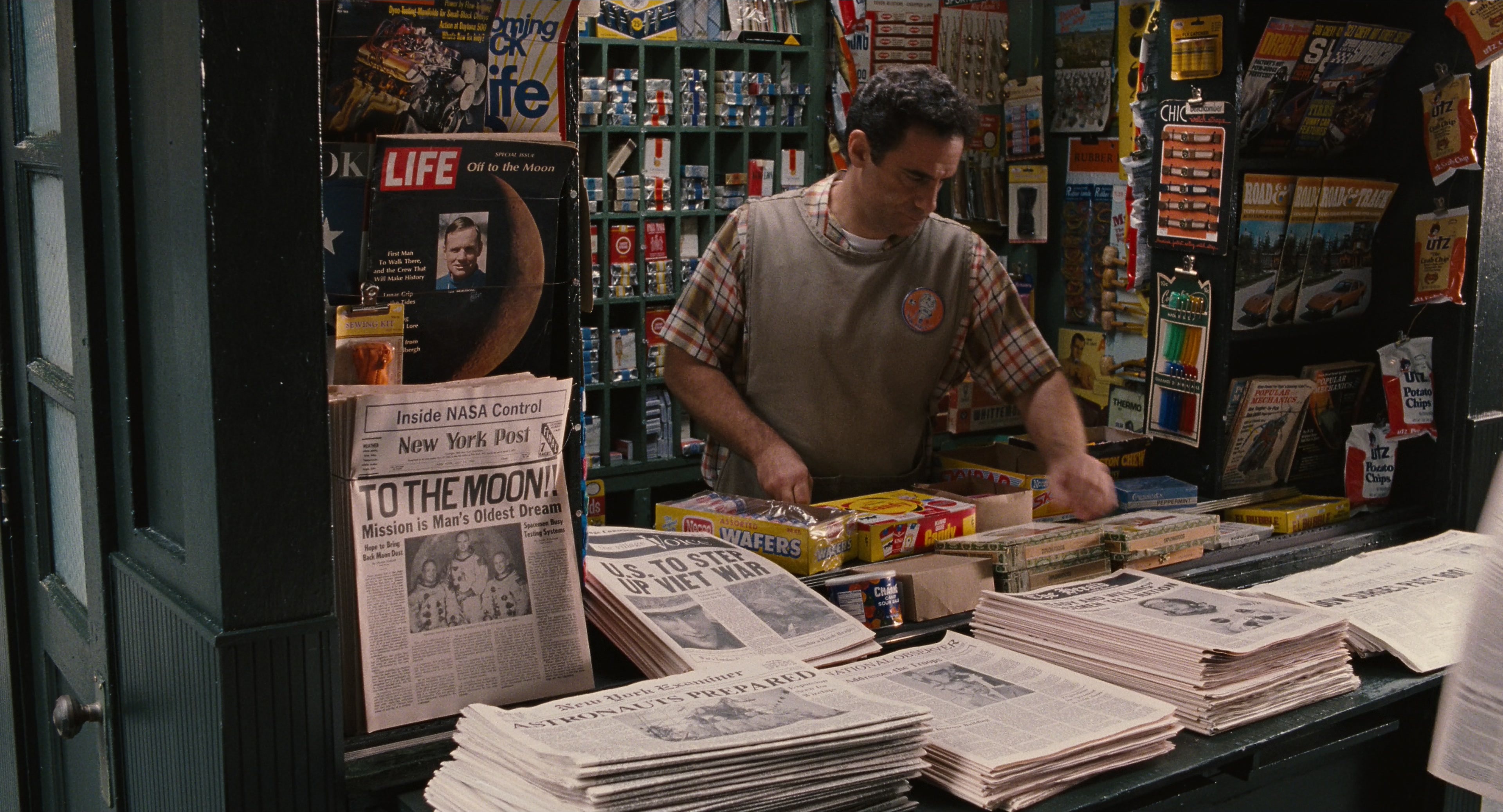 Men in Black 3 (2012), wide, 1.85:1 — film still