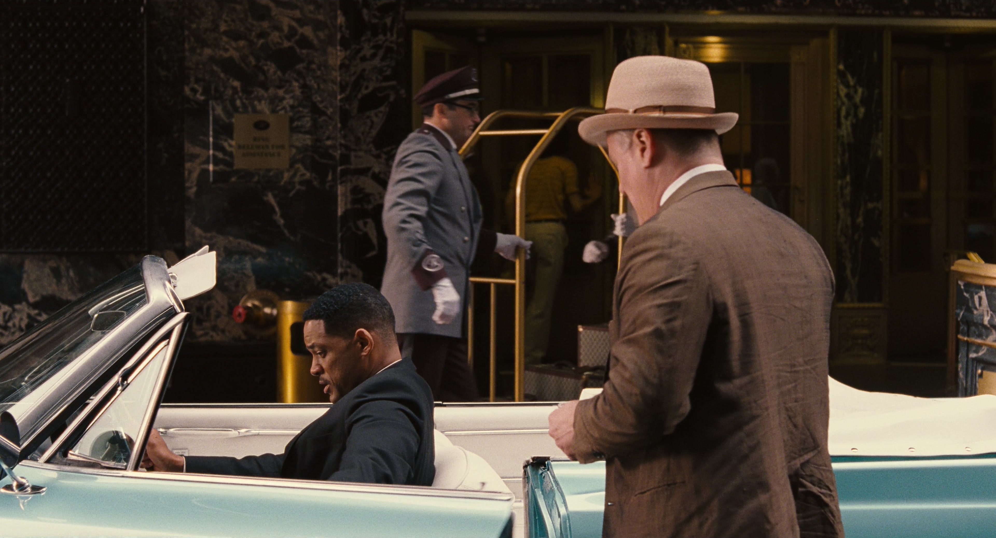 Men in Black 3 (2012), wide, 1.85:1 — film still