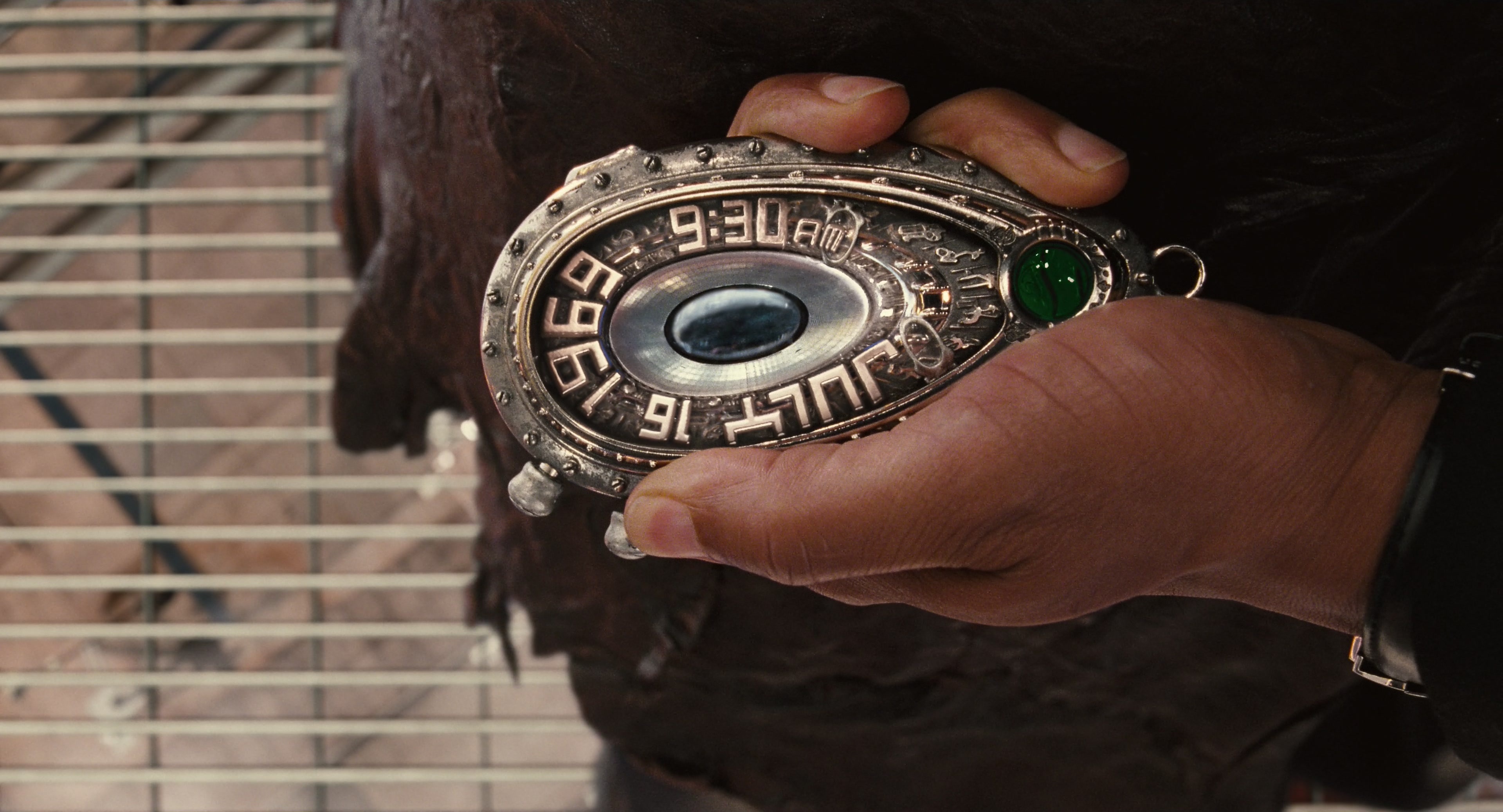 Men in Black 3 (2012), wide, 1.85:1 — film still