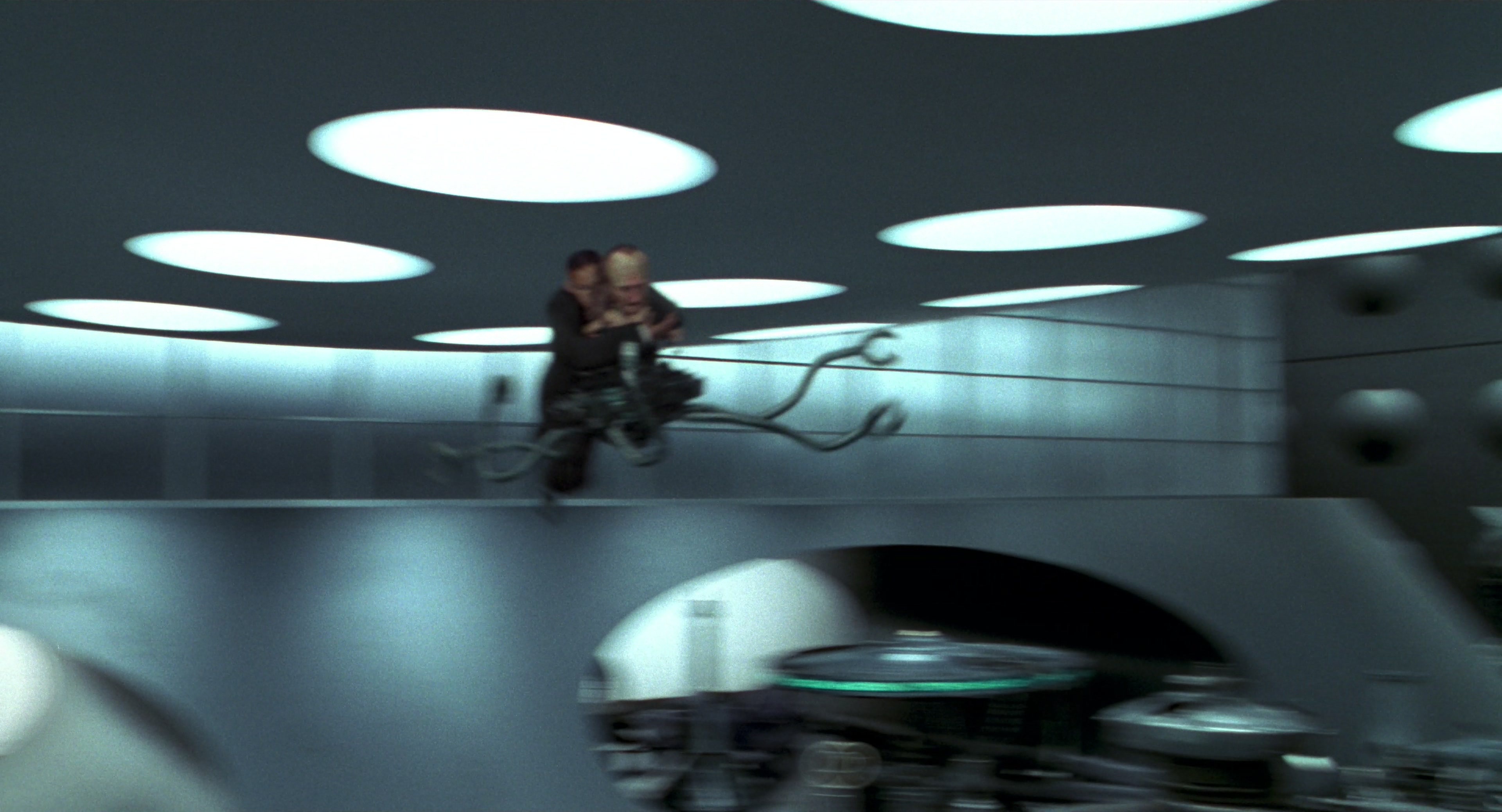 Men in Black II (2002), wide, 1.85:1 — film still