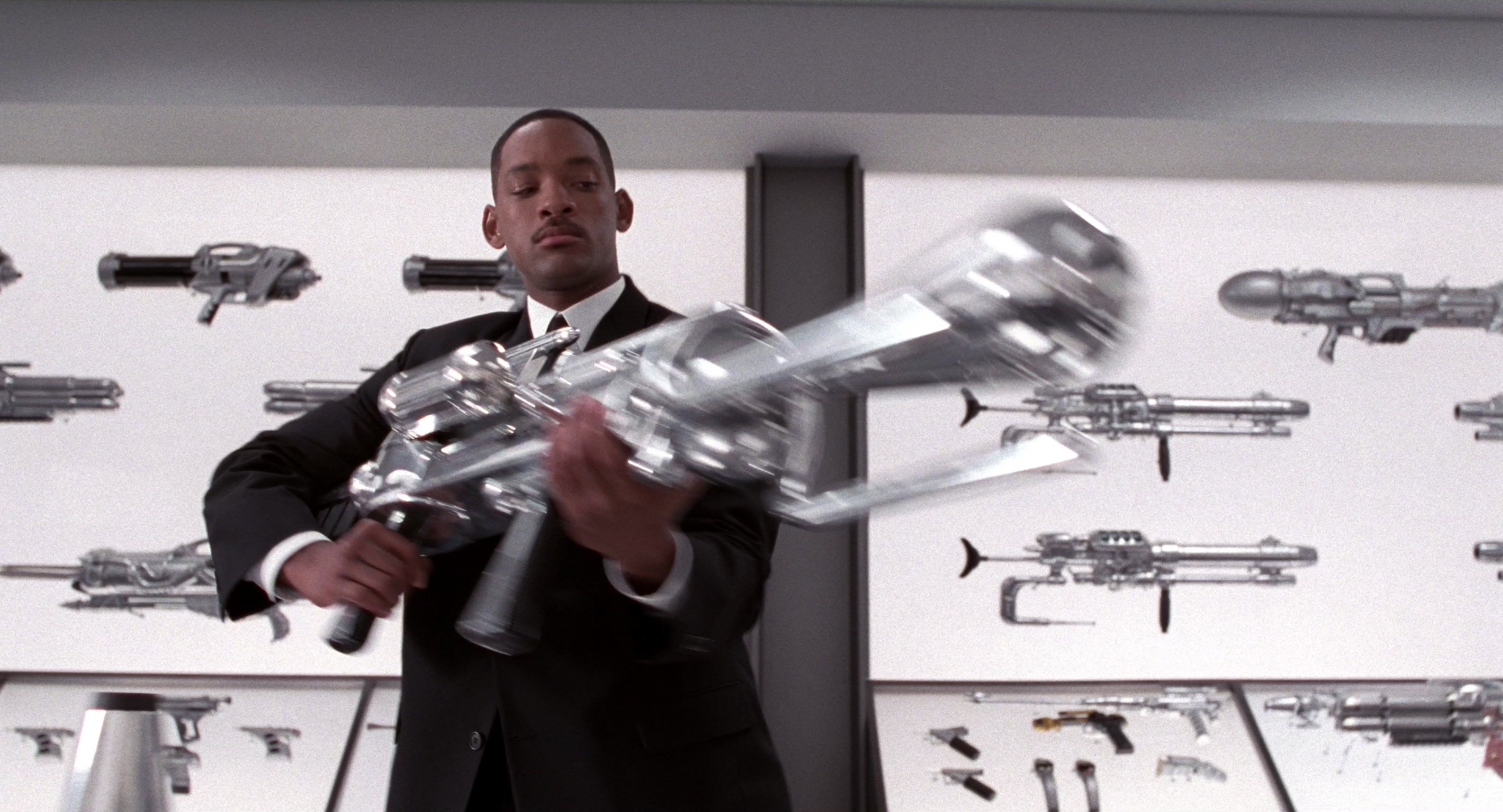 Men in Black II (2002), medium, 1.85:1 — film still