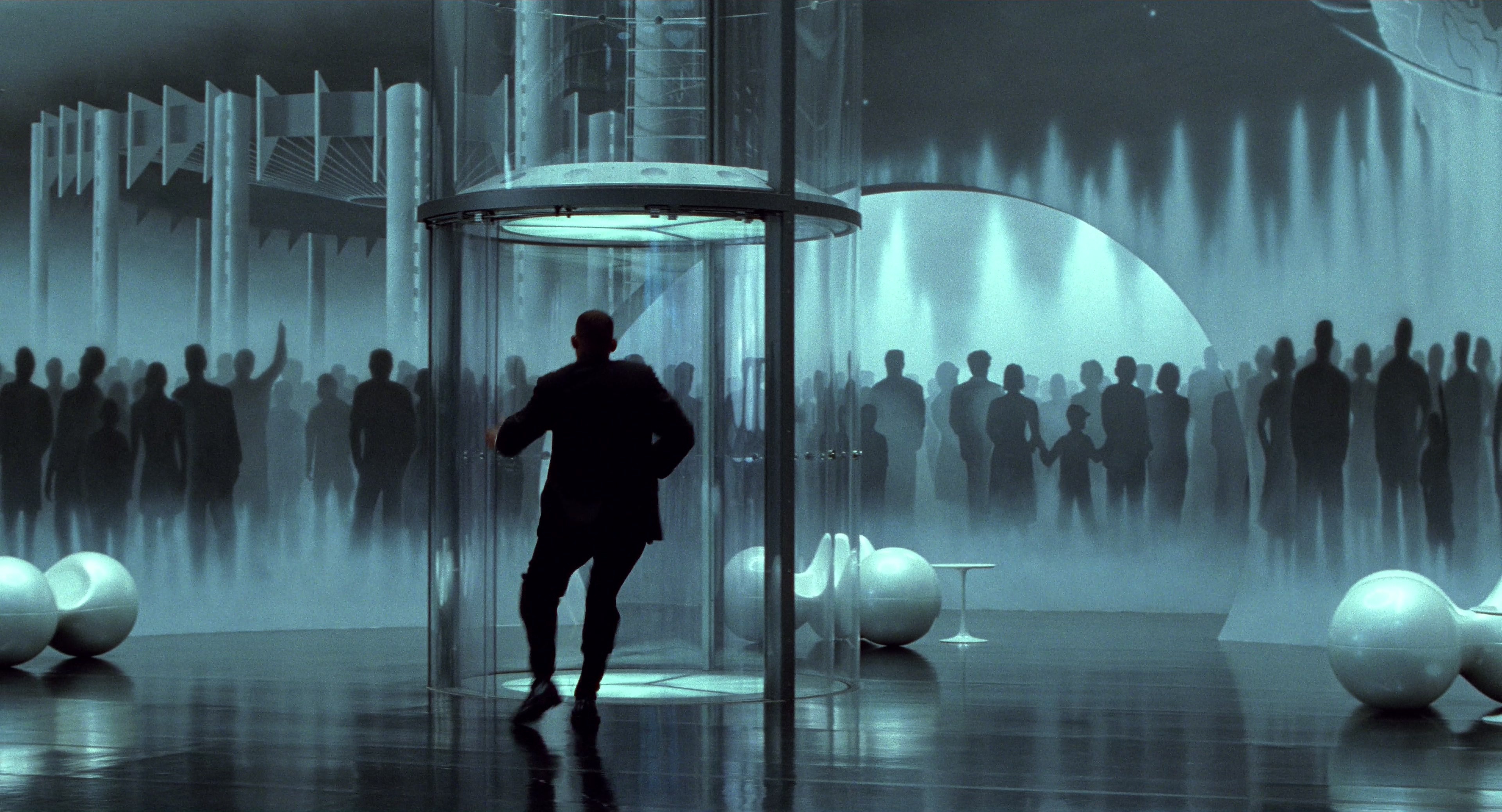 Men in Black II (2002), wide, 1.85:1 — film still