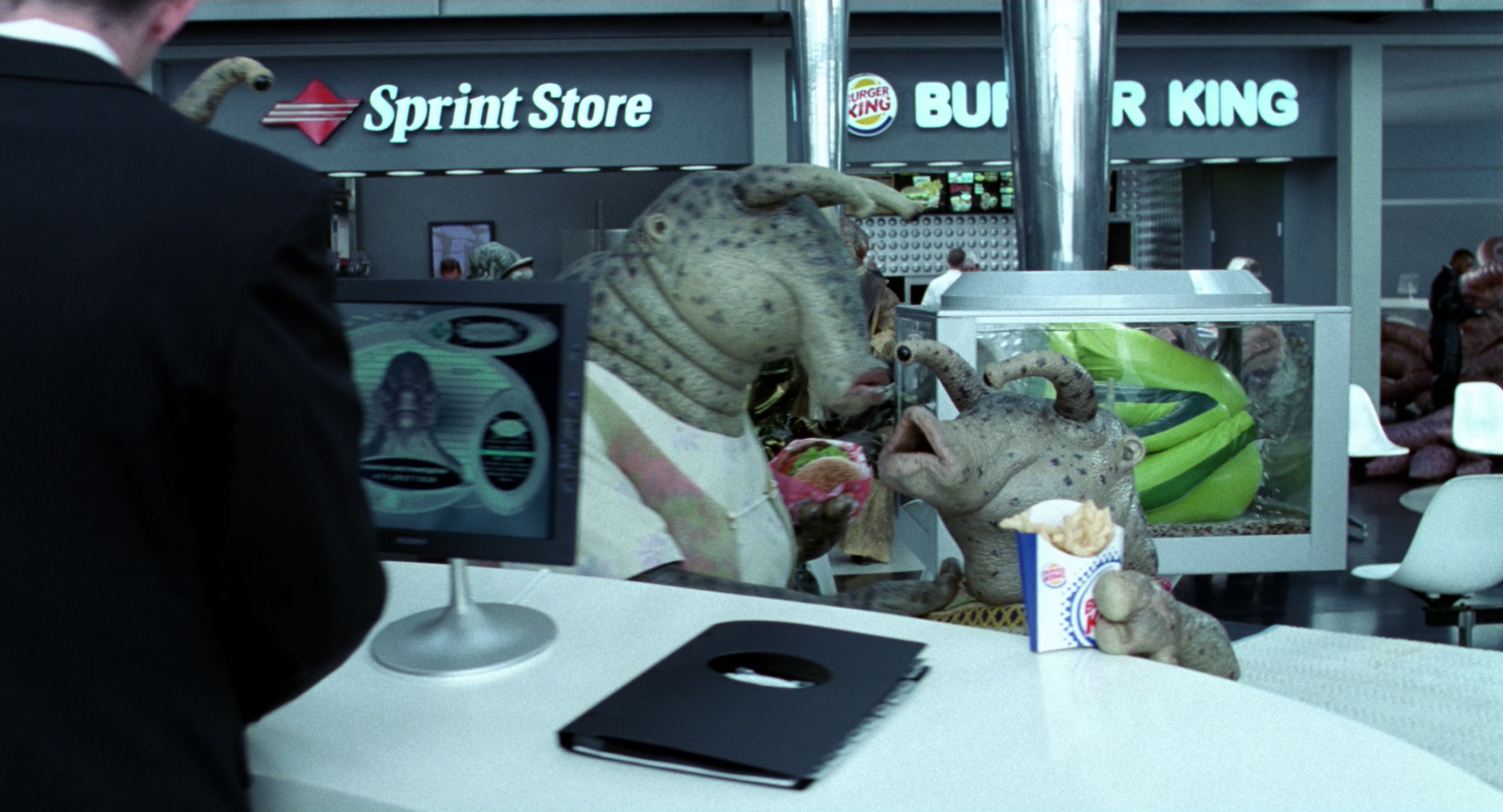 Men in Black II (2002), wide, 1.85:1 — film still
